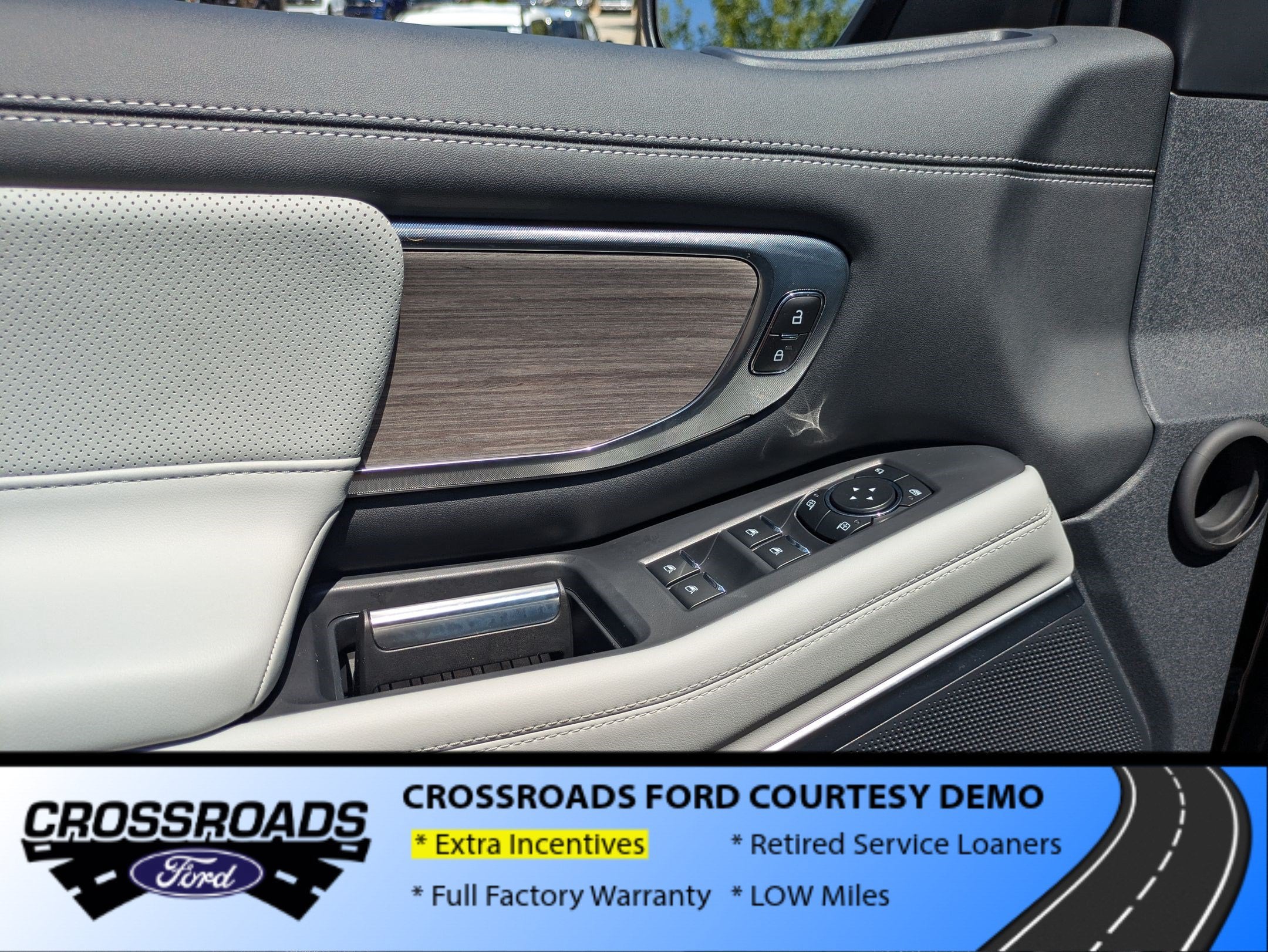 2026 Ford Expedition Max Platinum - Crossroads Manager Demo