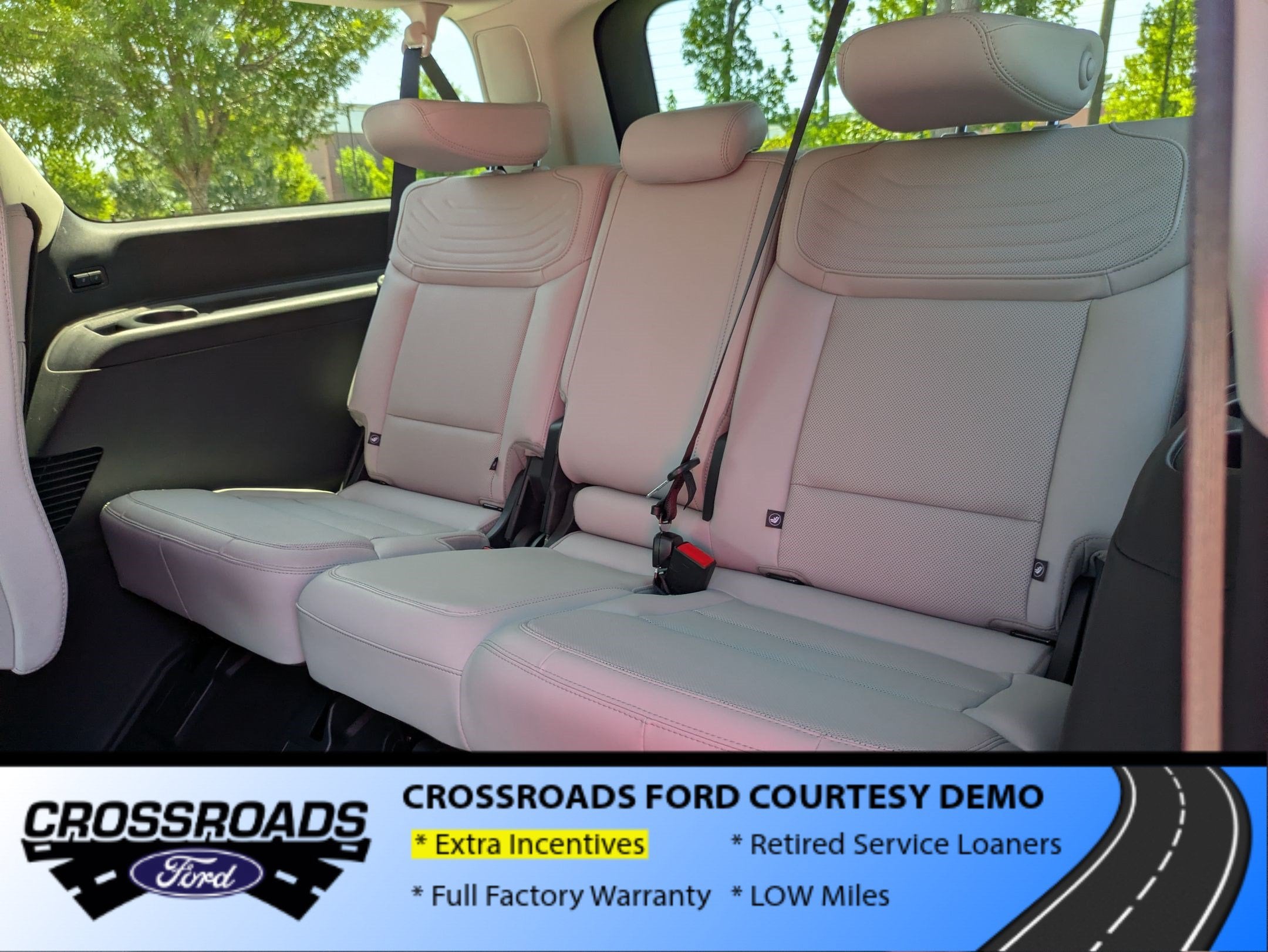2026 Ford Expedition Max Platinum - Crossroads Manager Demo