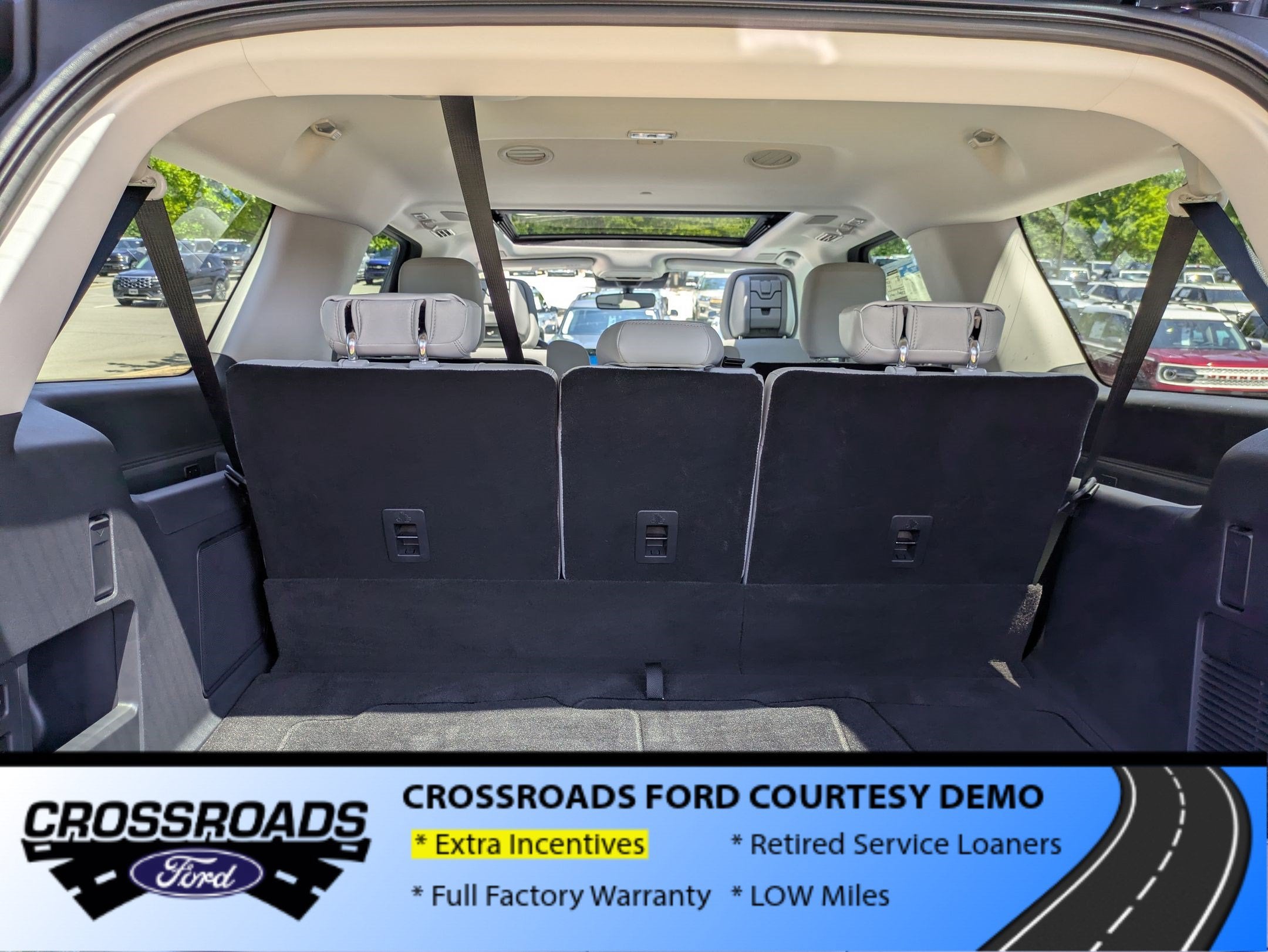 2026 Ford Expedition Max Platinum - Crossroads Manager Demo