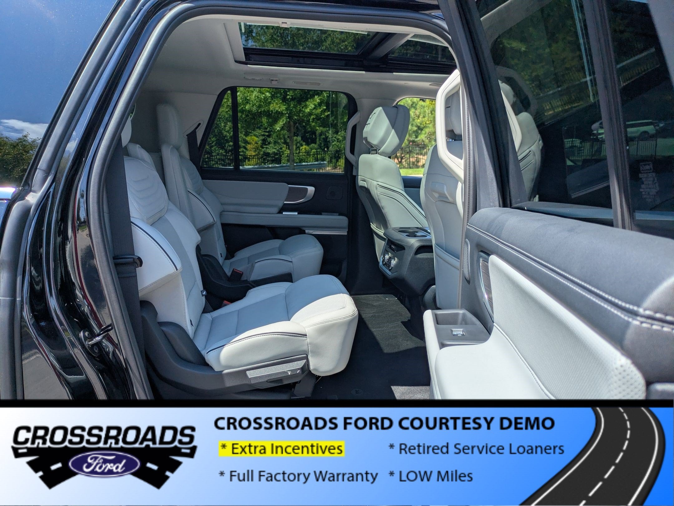 2026 Ford Expedition Max Platinum - Crossroads Manager Demo