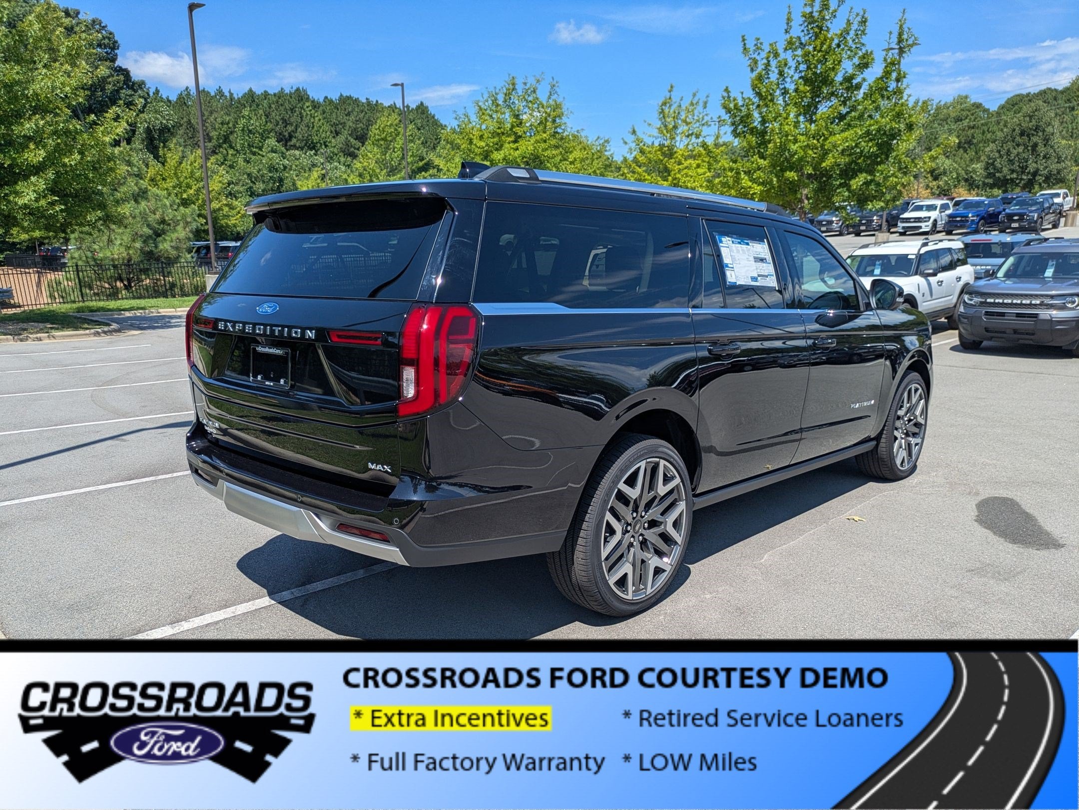 2026 Ford Expedition Max Platinum - Crossroads Manager Demo