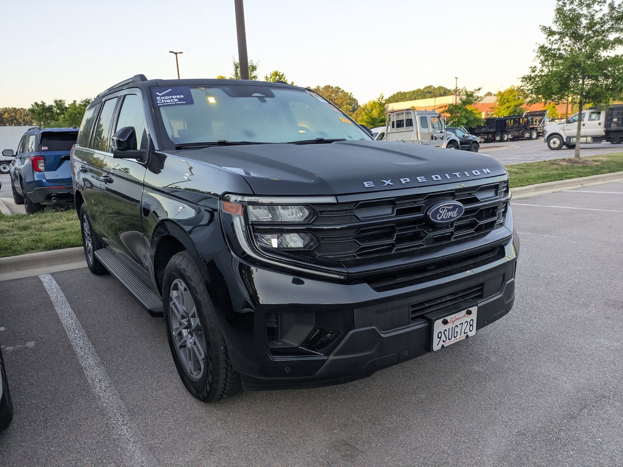 2025 Ford Expedition Active