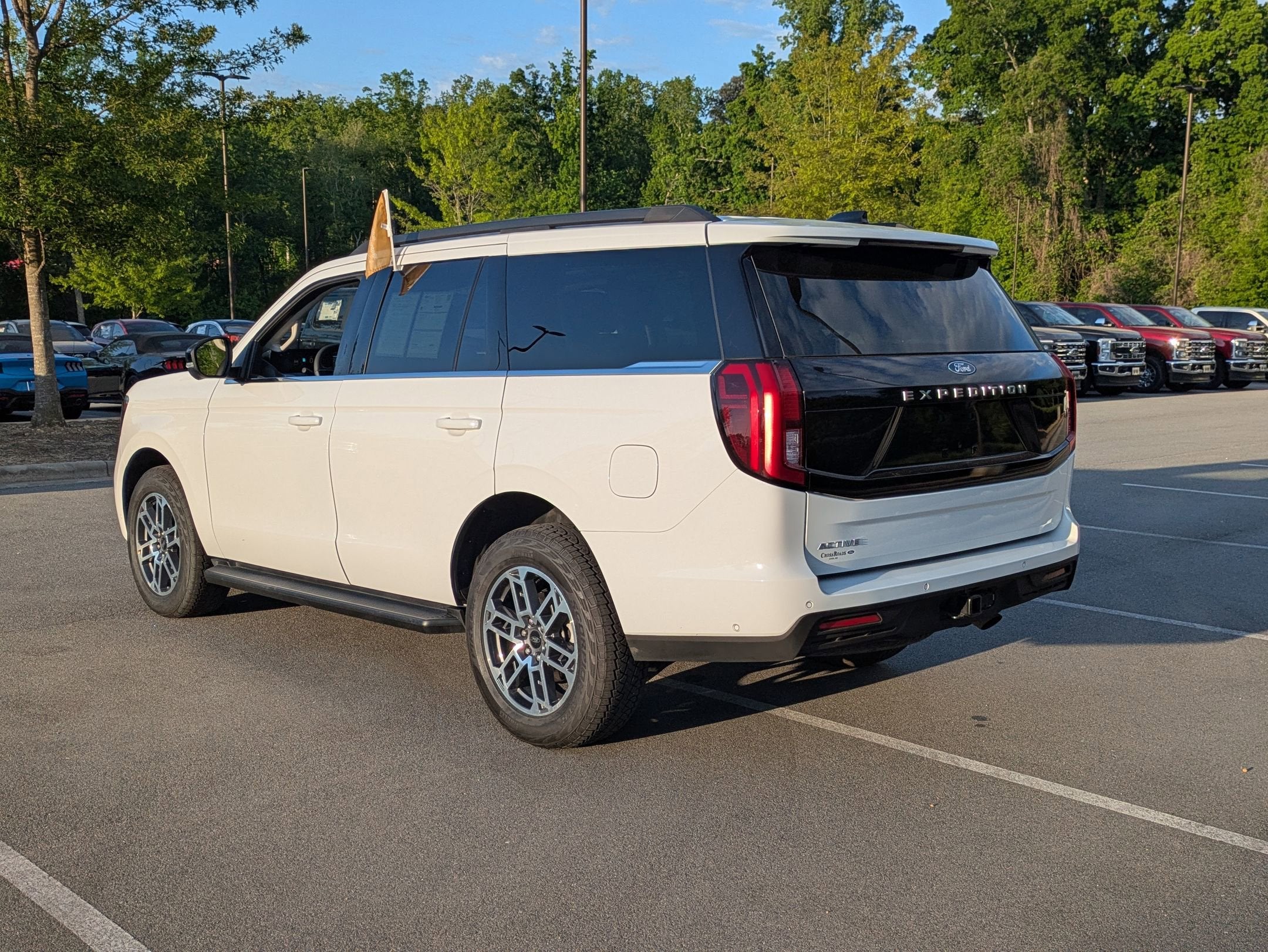 2025 Ford Expedition Active