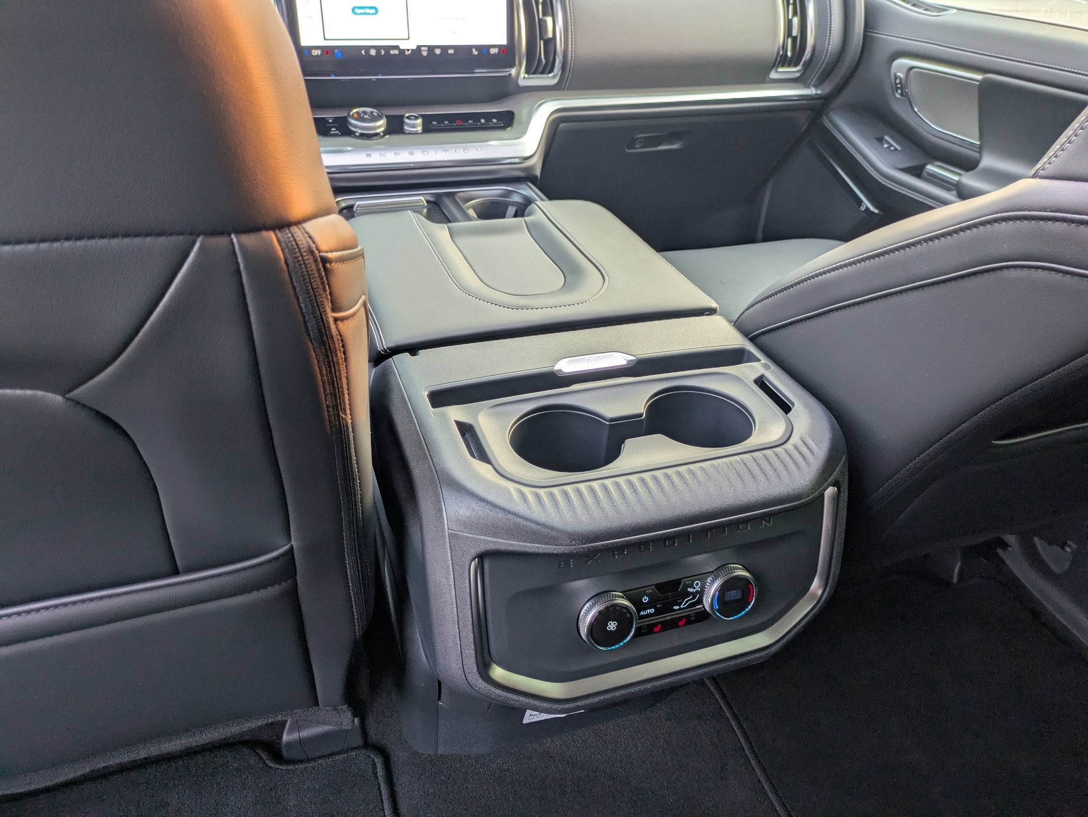 2026 Ford Expedition Platinum - Crossroads Courtesy Demo