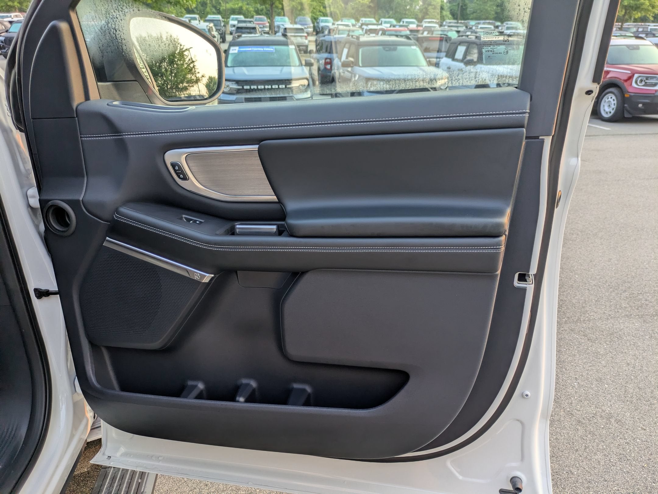 2026 Ford Expedition Platinum - Crossroads Courtesy Demo