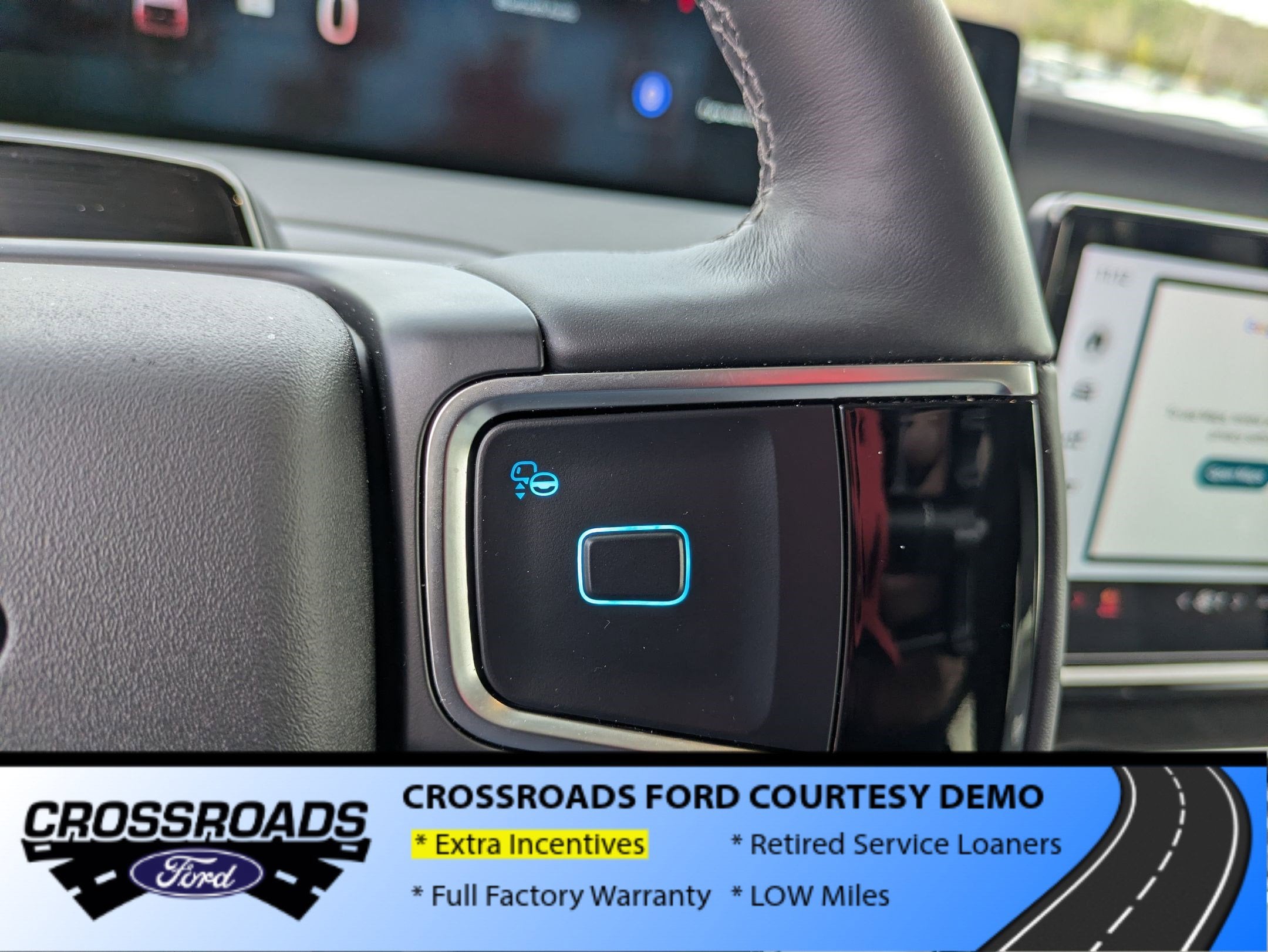 2025 Ford Expedition Platinum - Crossroads Courtesy Demo