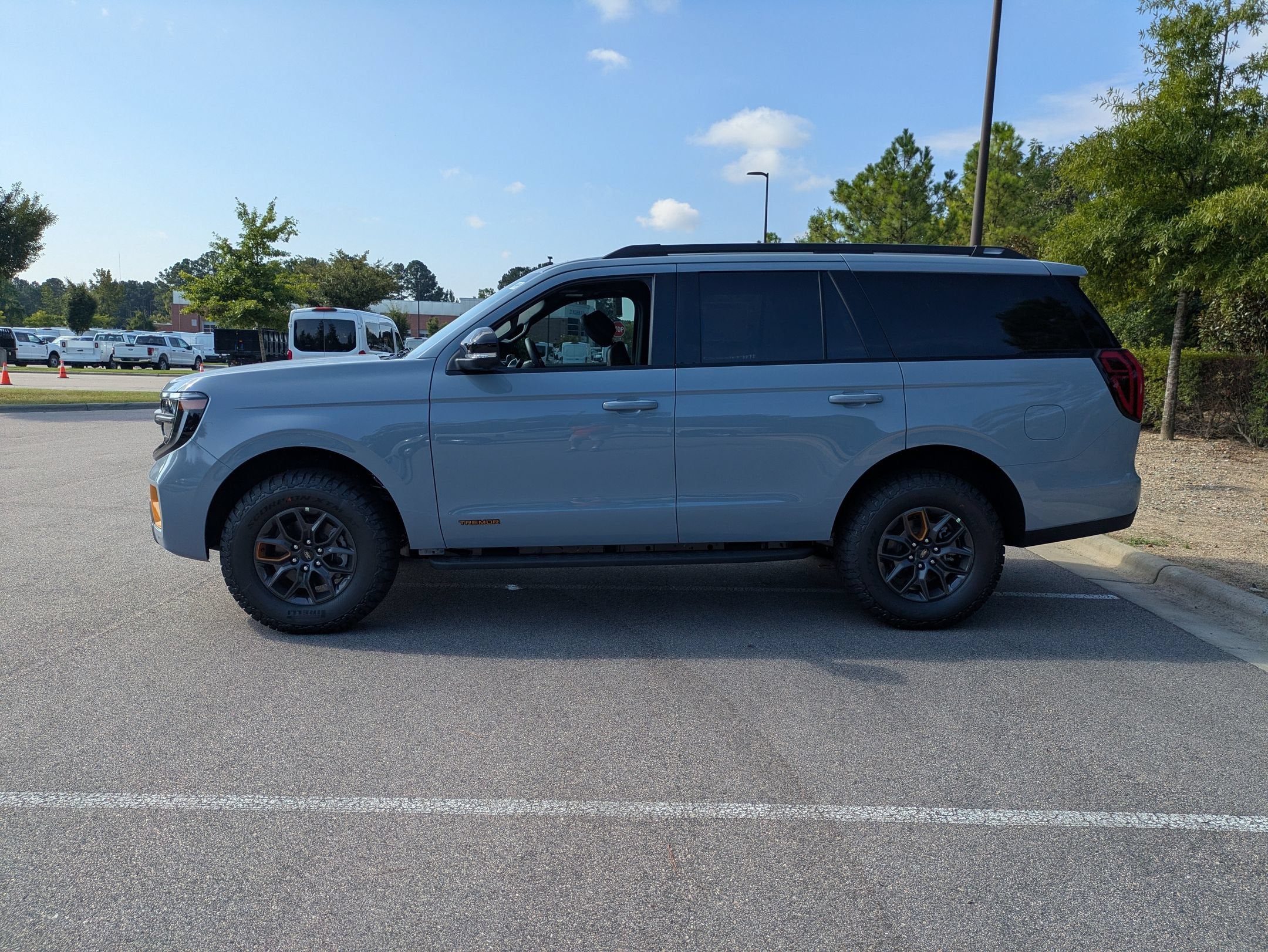 2027 Ford Expedition Tremor