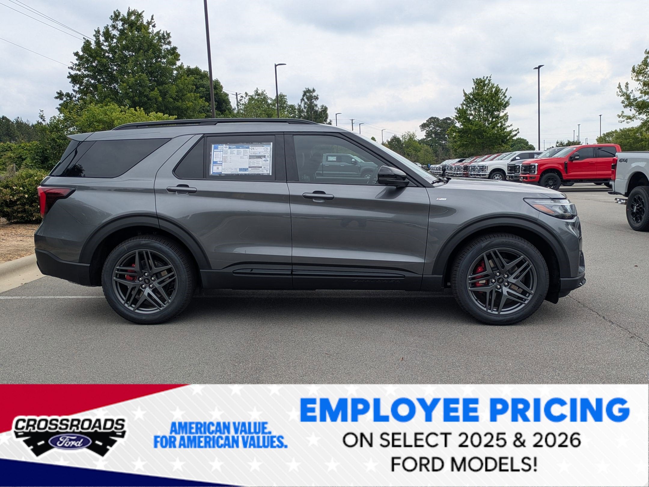 2026 Ford Explorer ST-Line