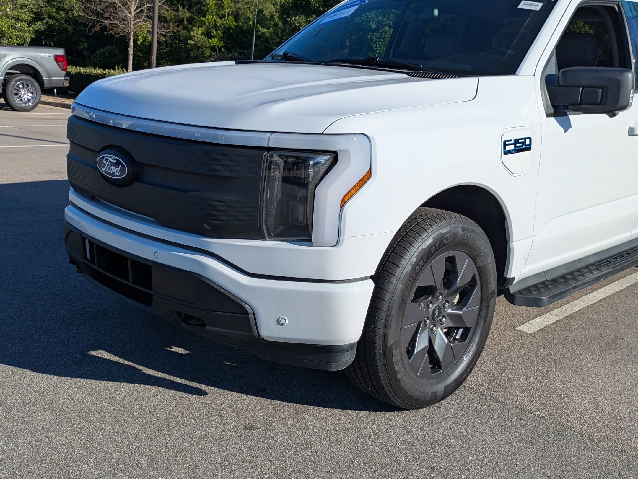 2025 Ford F-150 Lightning Flash