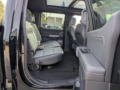 2025 Ford F-150 Lightning LARIAT