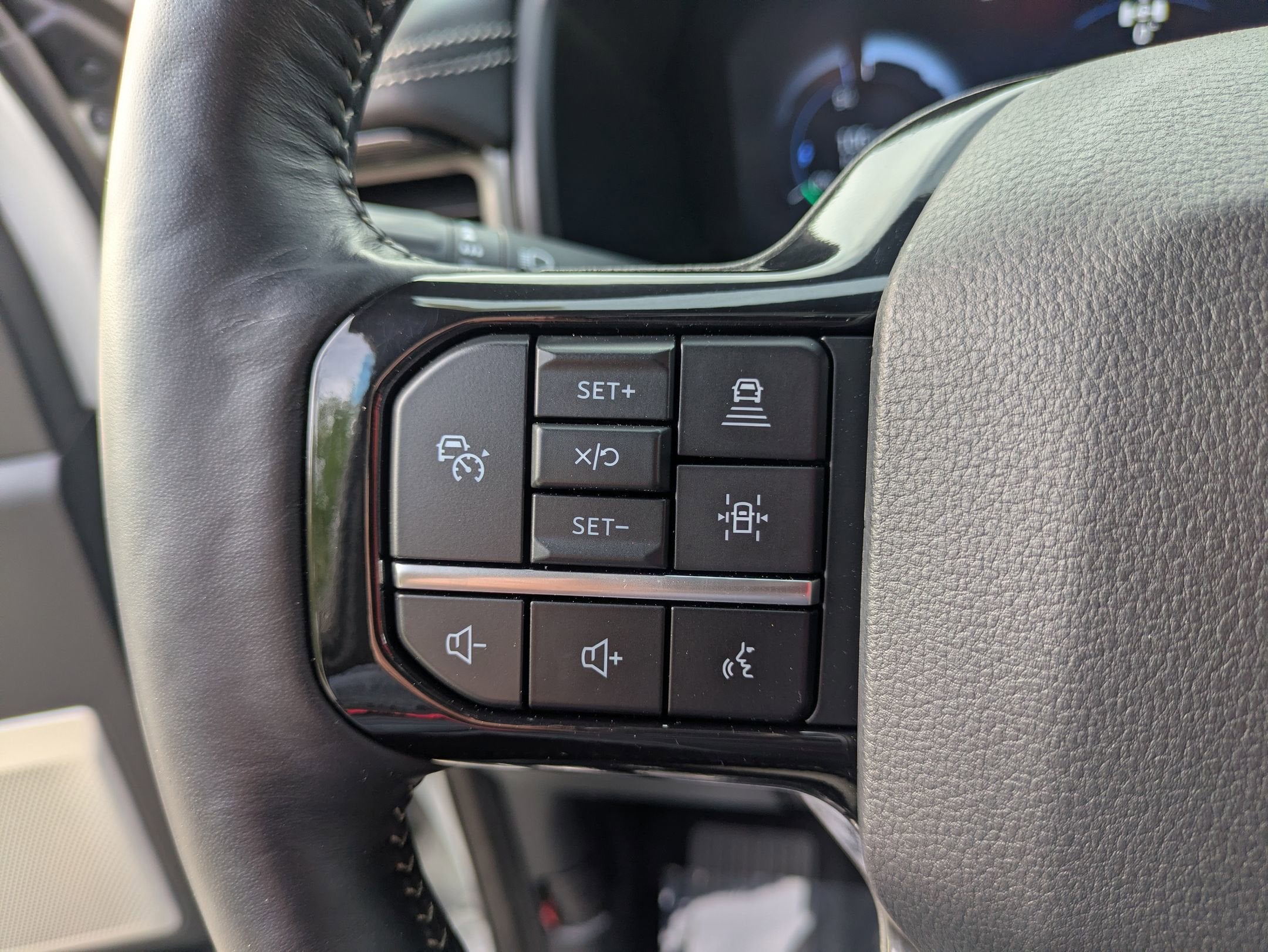 2024 Ford F-150 Lightning Platinum