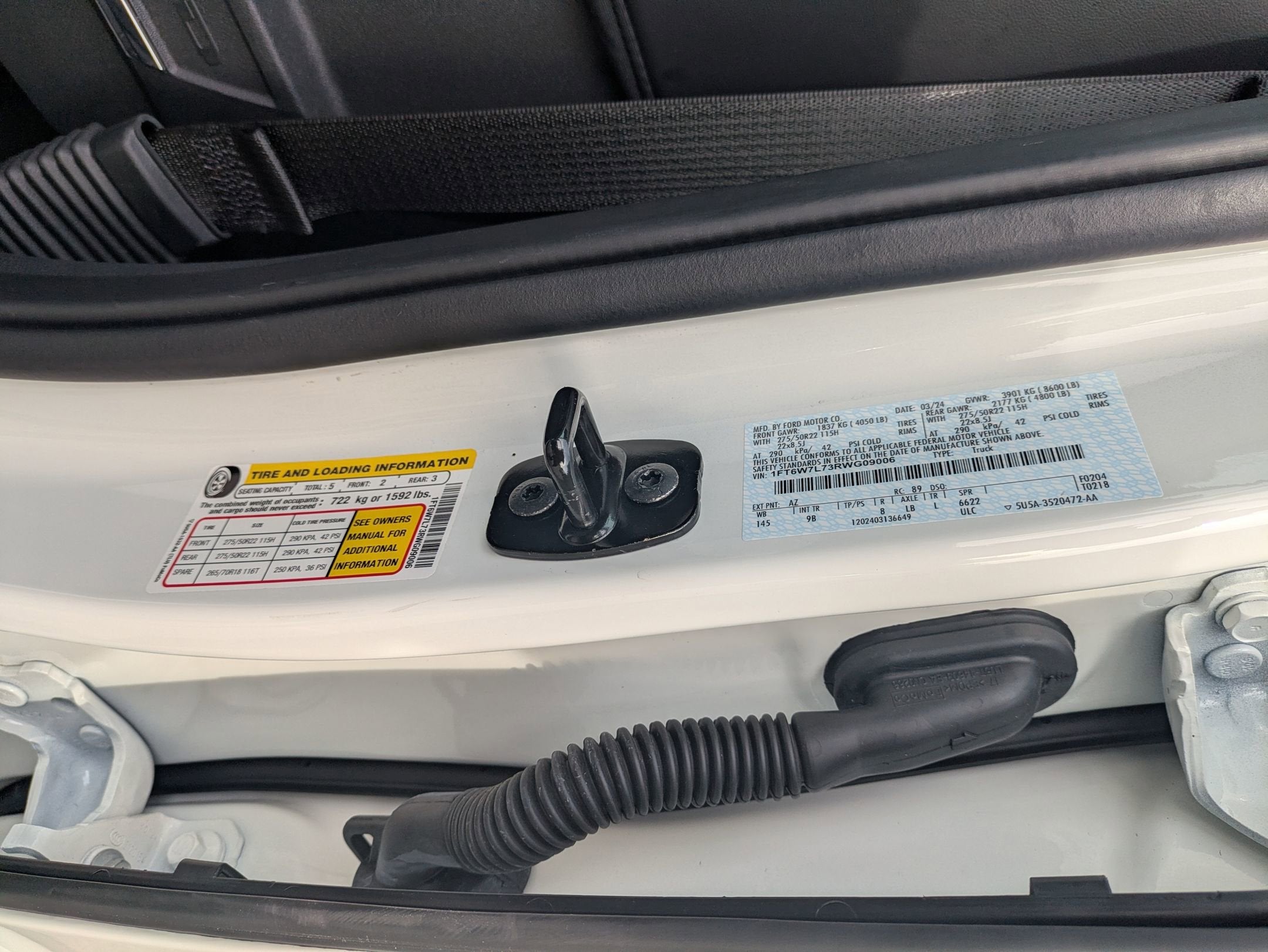 2024 Ford F-150 Lightning Platinum