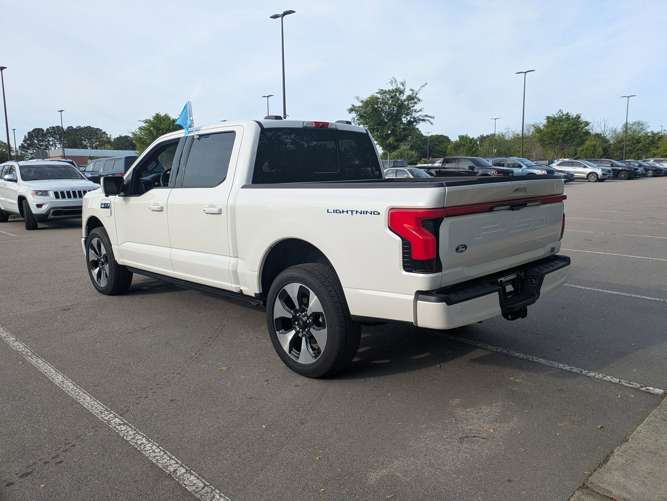 2024 Ford F-150 Lightning Platinum