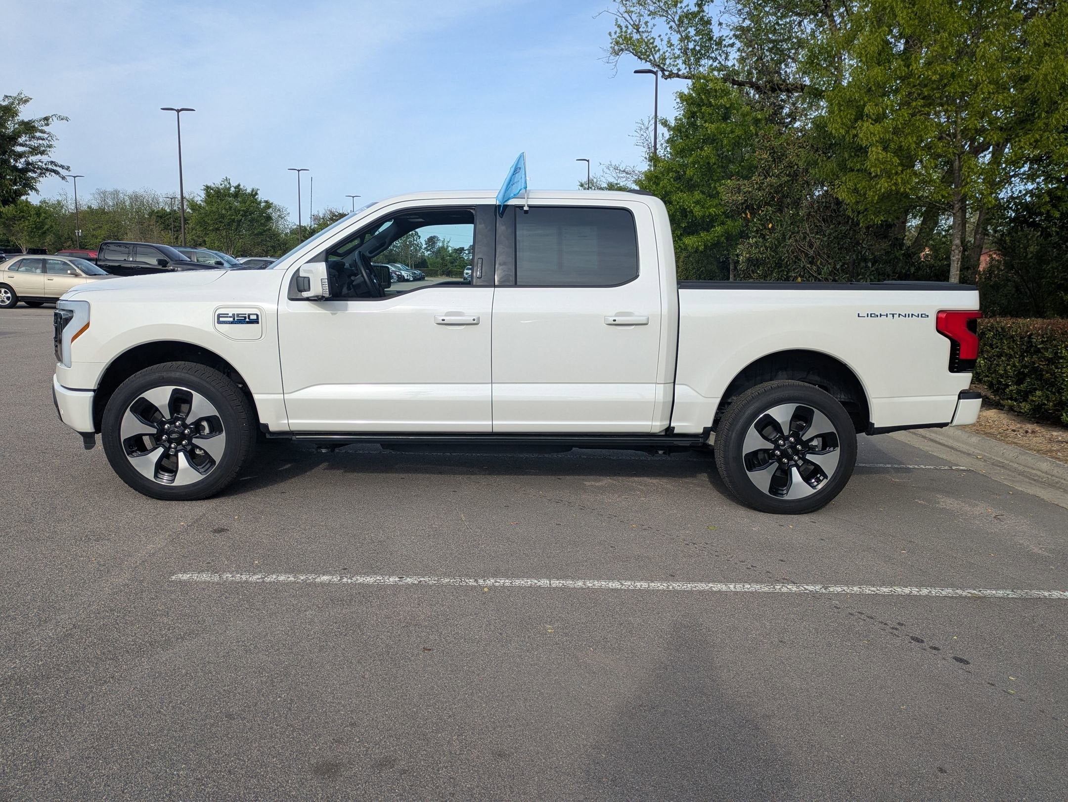 2024 Ford F-150 Lightning Platinum