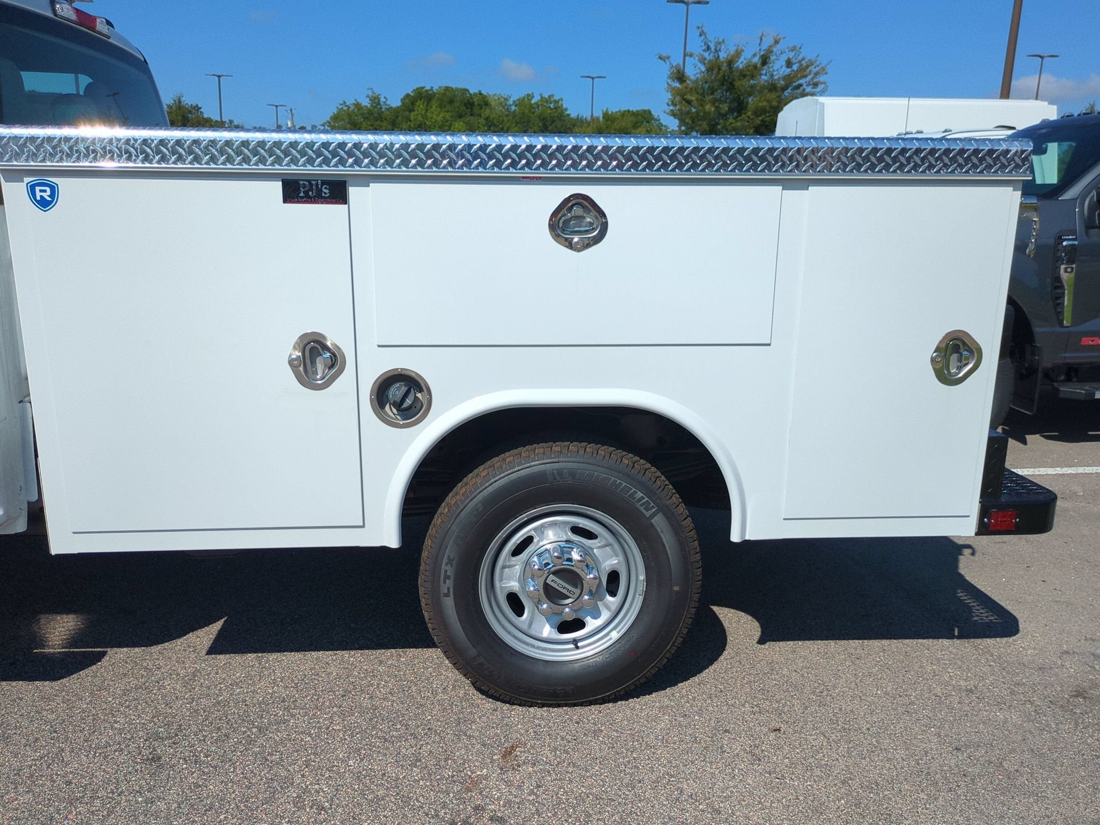 2026 Ford Super Duty F-250 SRW XL