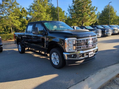 2027 Ford Super Duty F-250 SRW XLT