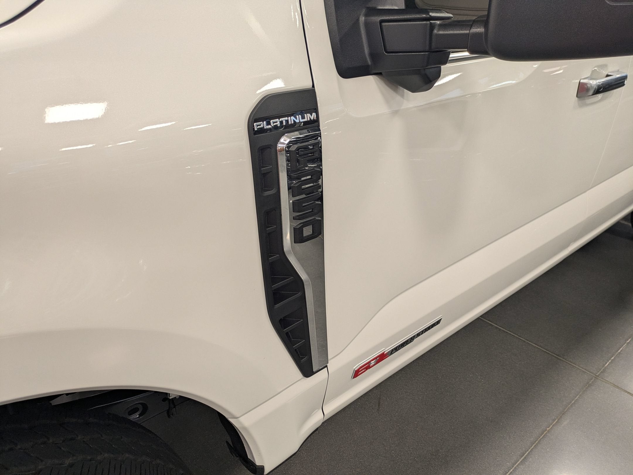 2026 Ford Super Duty F-250 SRW Platinum
