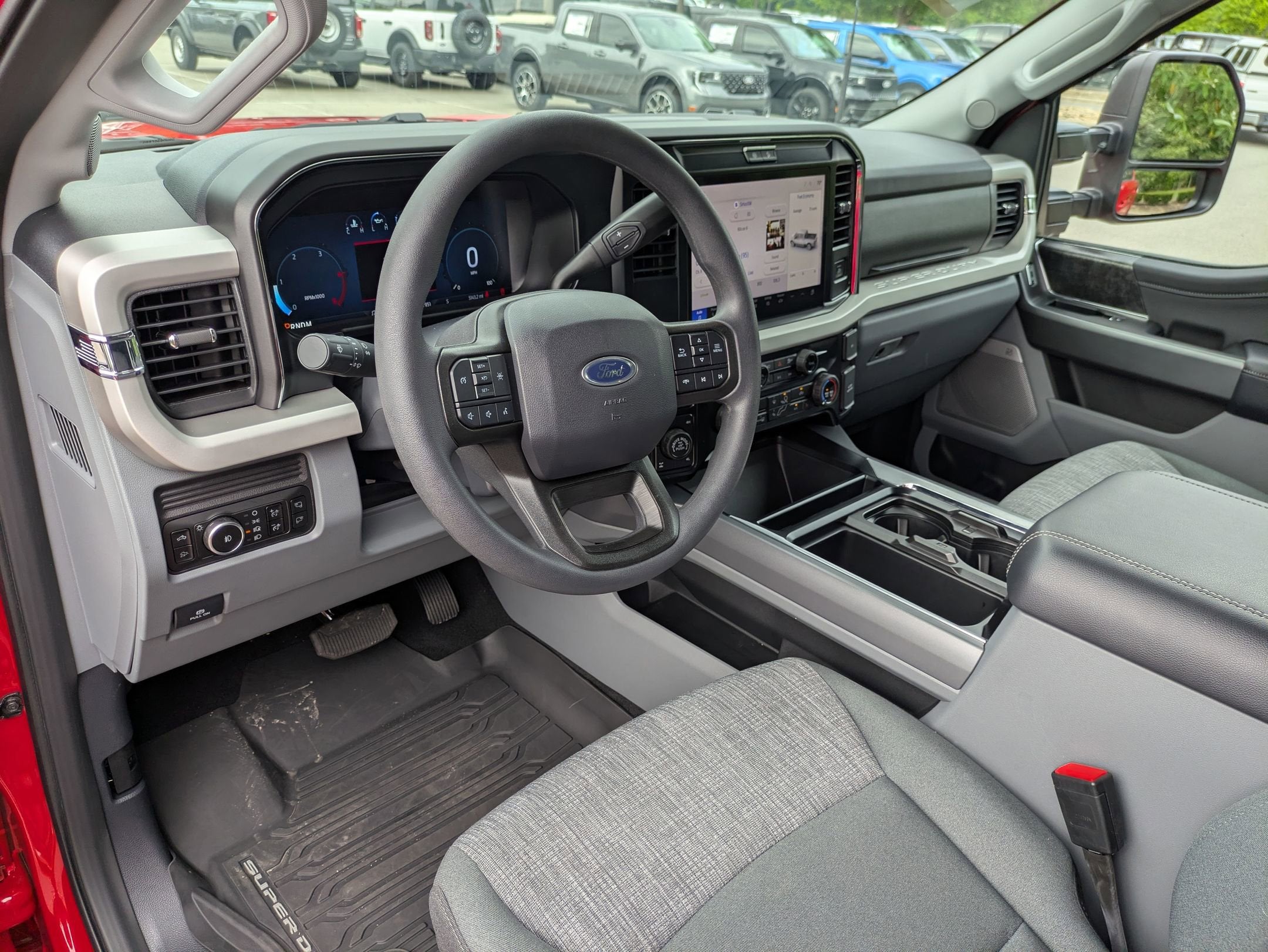 2025 Ford Super Duty F-250 SRW XLT