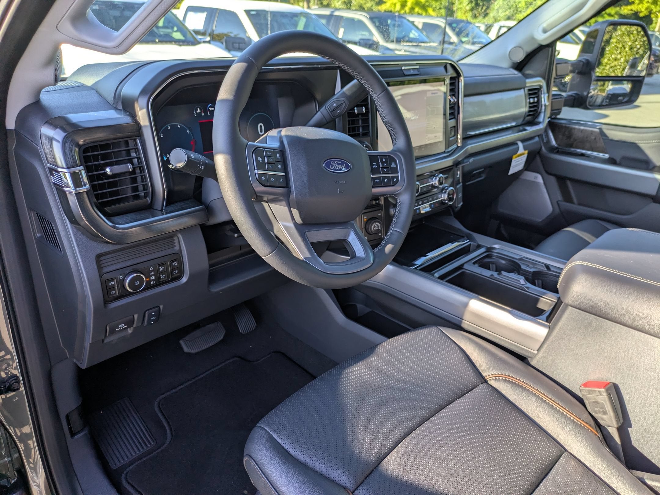 2027 Ford Super Duty F-250 SRW LARIAT