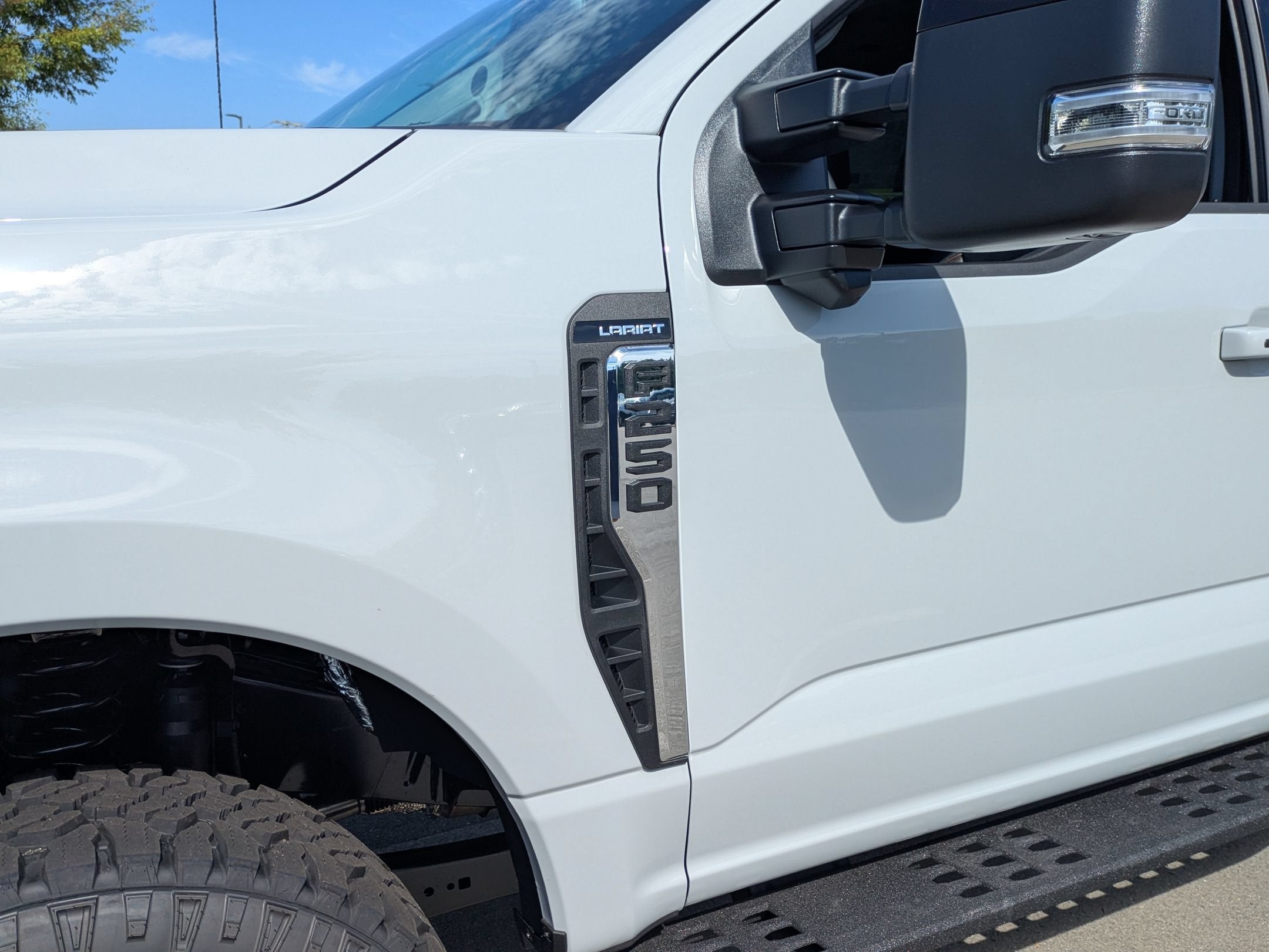 2026 Ford Super Duty F-250 SRW LARIAT