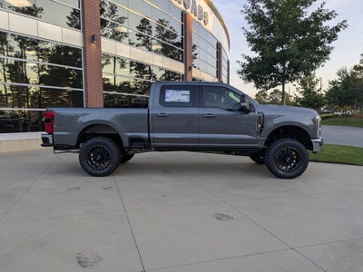 2026 Ford Super Duty F-250 SRW CUSTOM LARIAT LEVEL KIT WHEELS TIRES POWER BOARDS