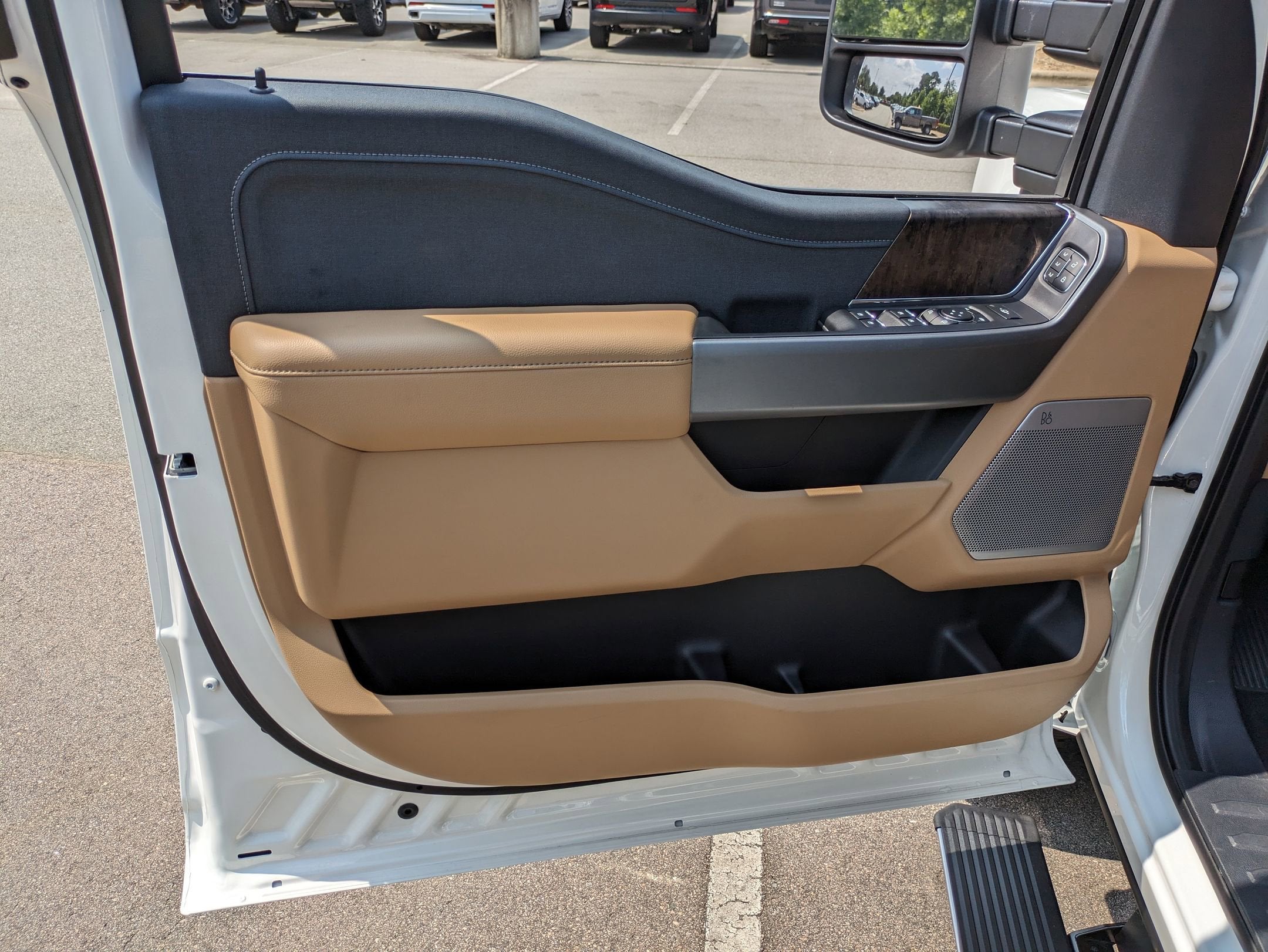 2025 Ford Super Duty F-250 SRW LARIAT