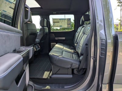 2026 Ford Super Duty F-350 SRW Platinum