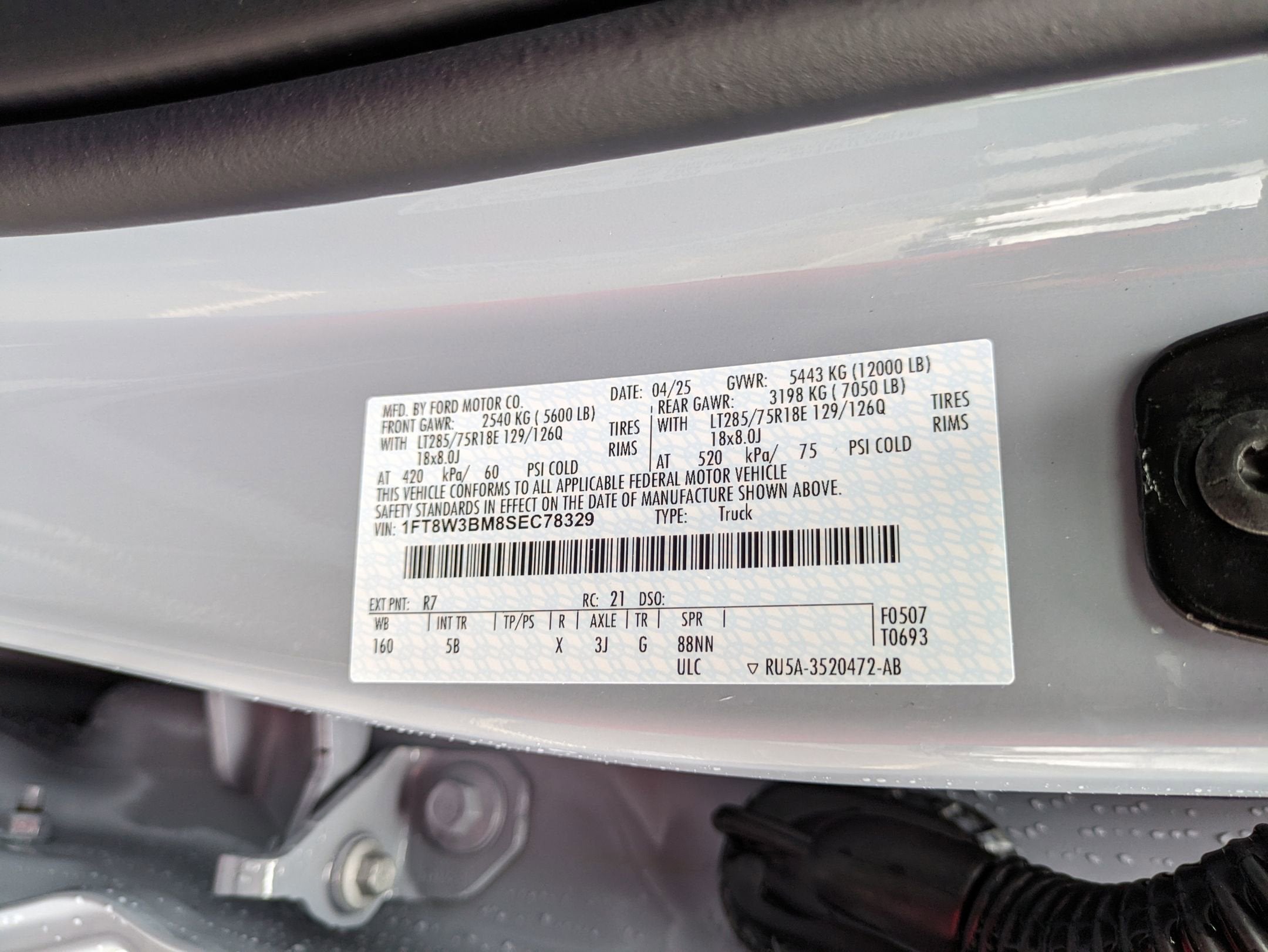 2025 Ford Super Duty F-350 SRW LARIAT