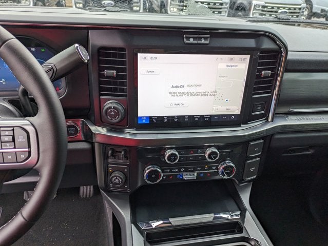 2025 Ford Super Duty F-350 SRW LARIAT