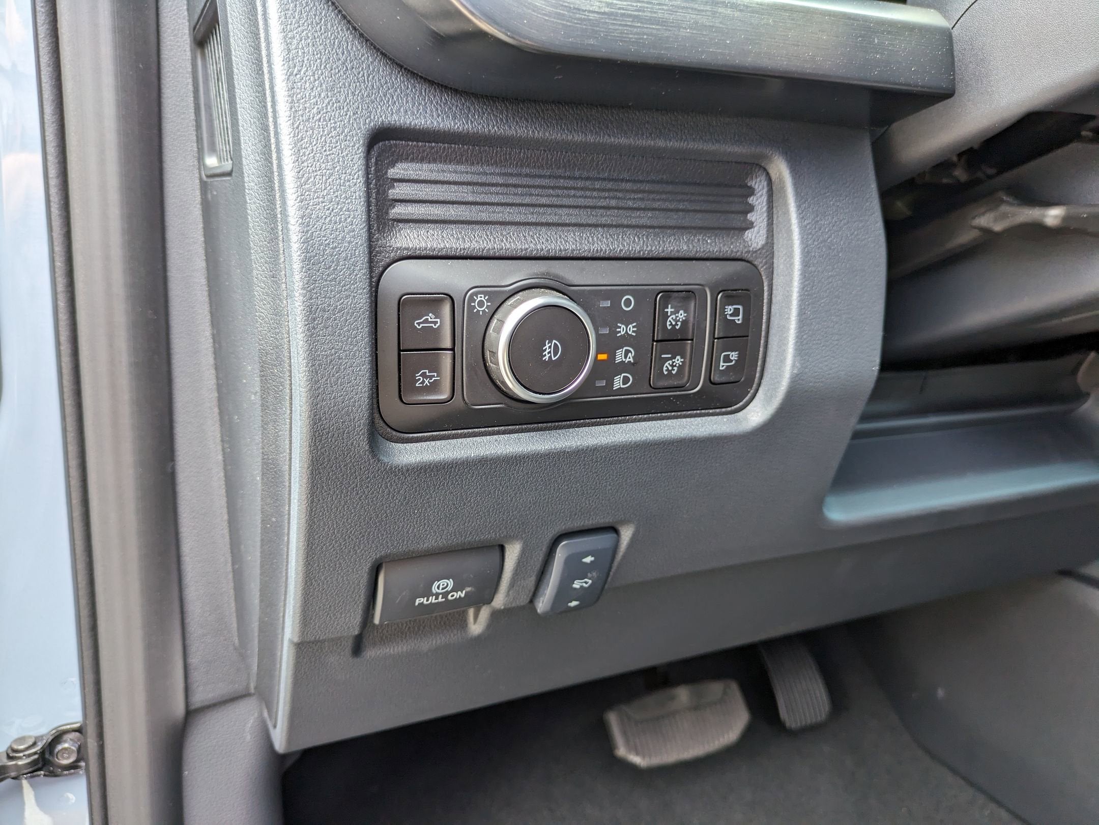 2025 Ford Super Duty F-350 SRW LARIAT