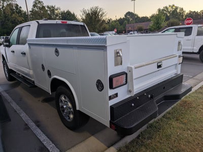 2025 Ford Super Duty F-350 SRW XLT