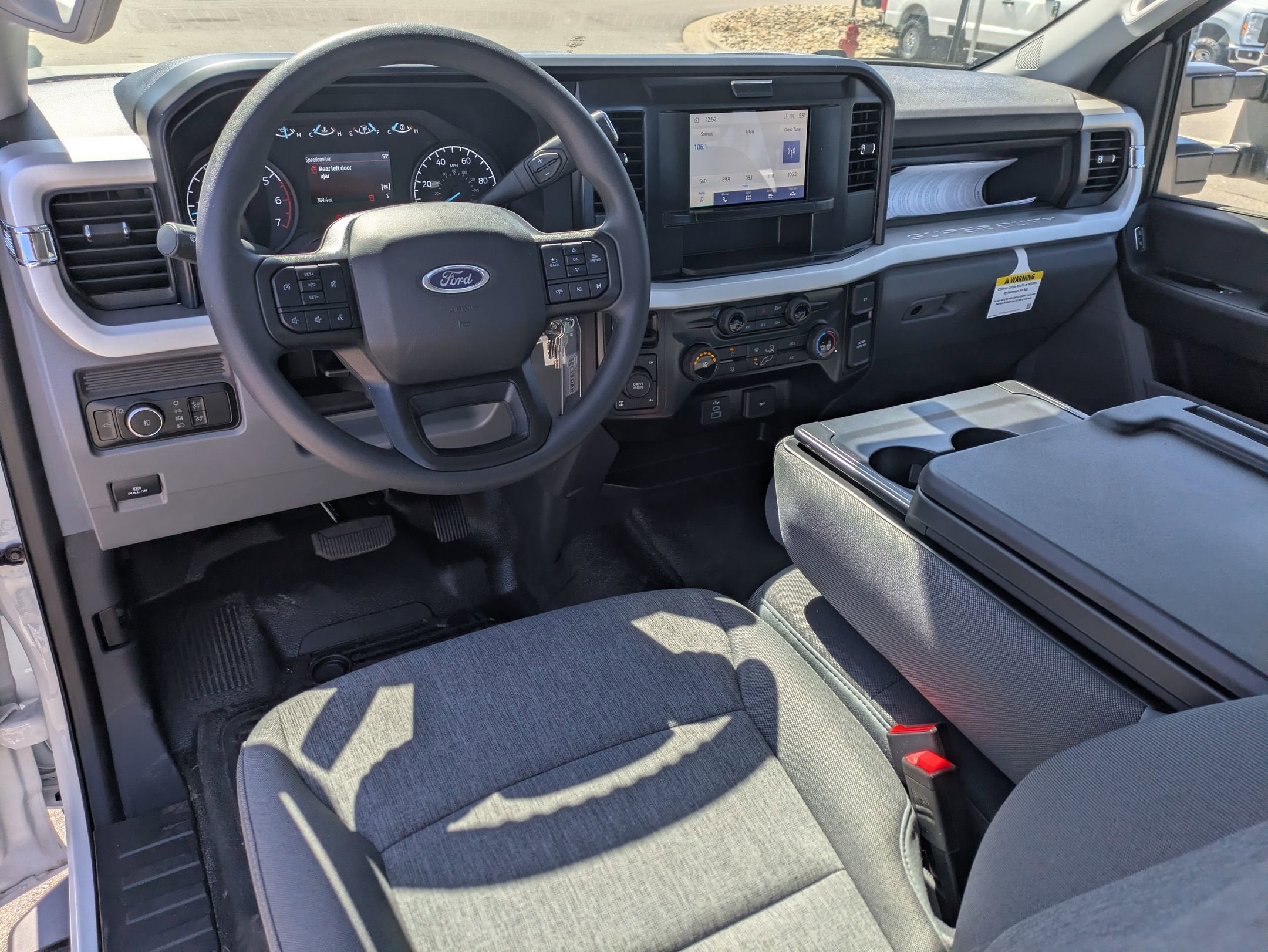 2026 Ford Super Duty F-350 SRW XLT