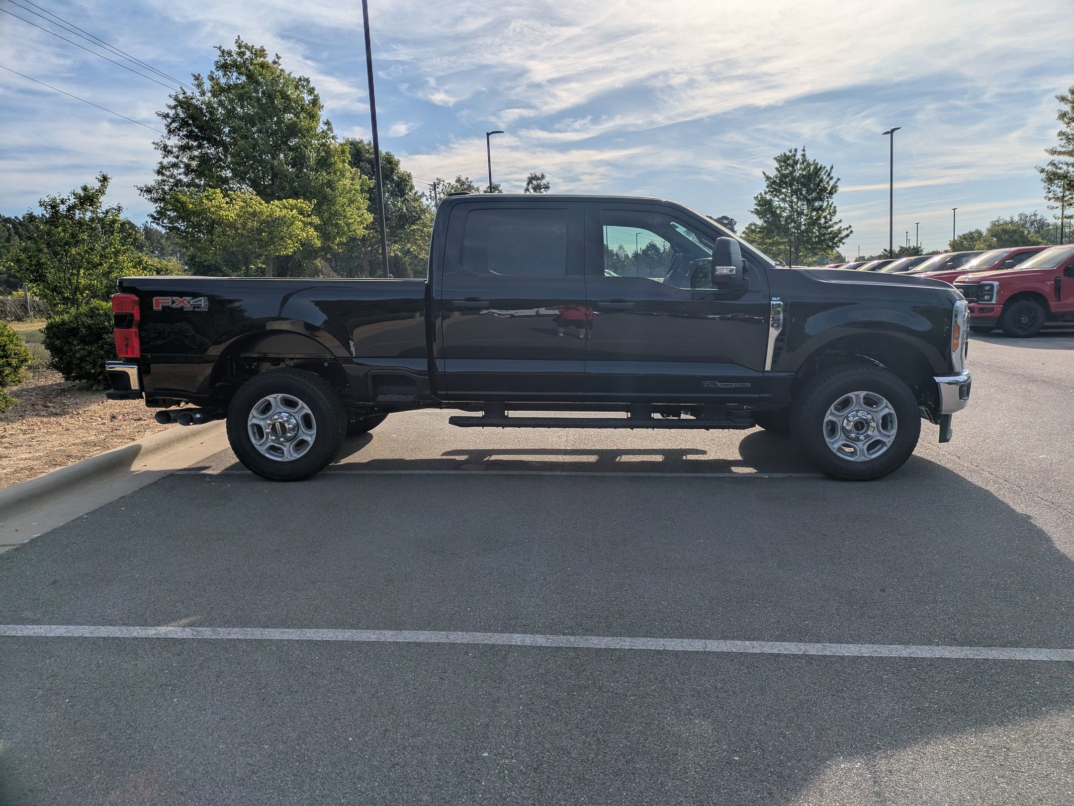 2026 Ford Super Duty F-350 SRW XLT