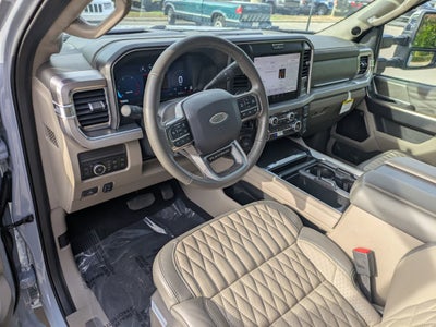 2025 Ford Super Duty F-450 DRW Platinum