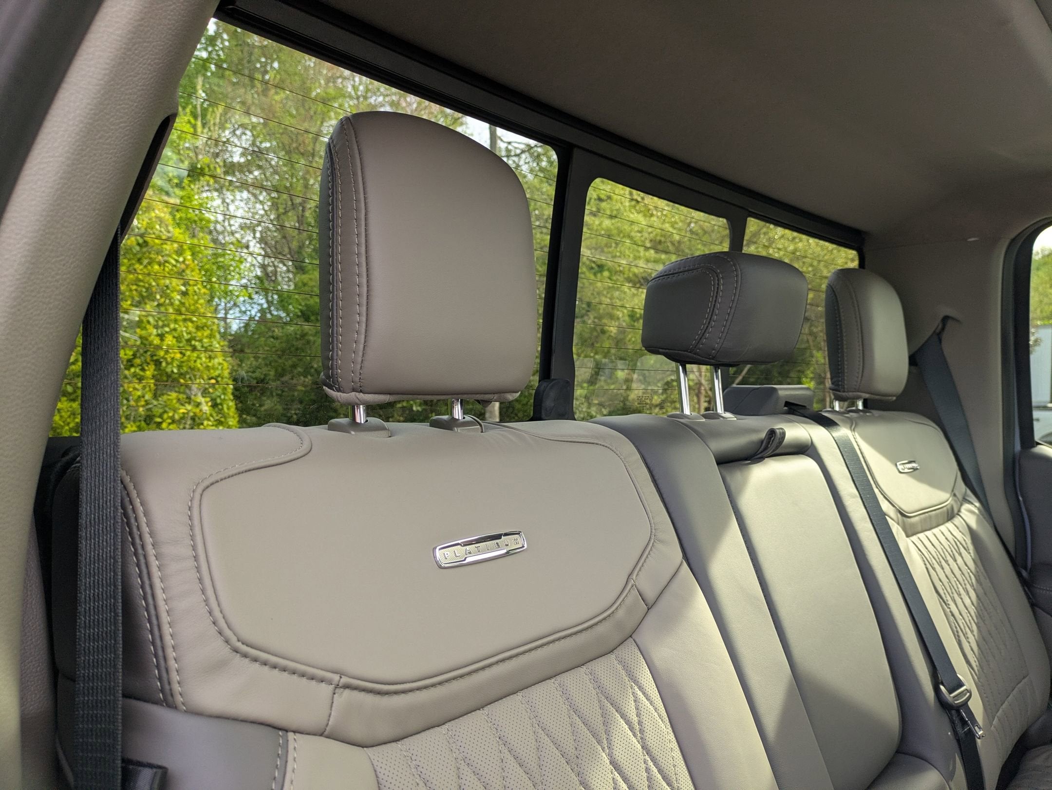 2025 Ford Super Duty F-450 DRW Platinum