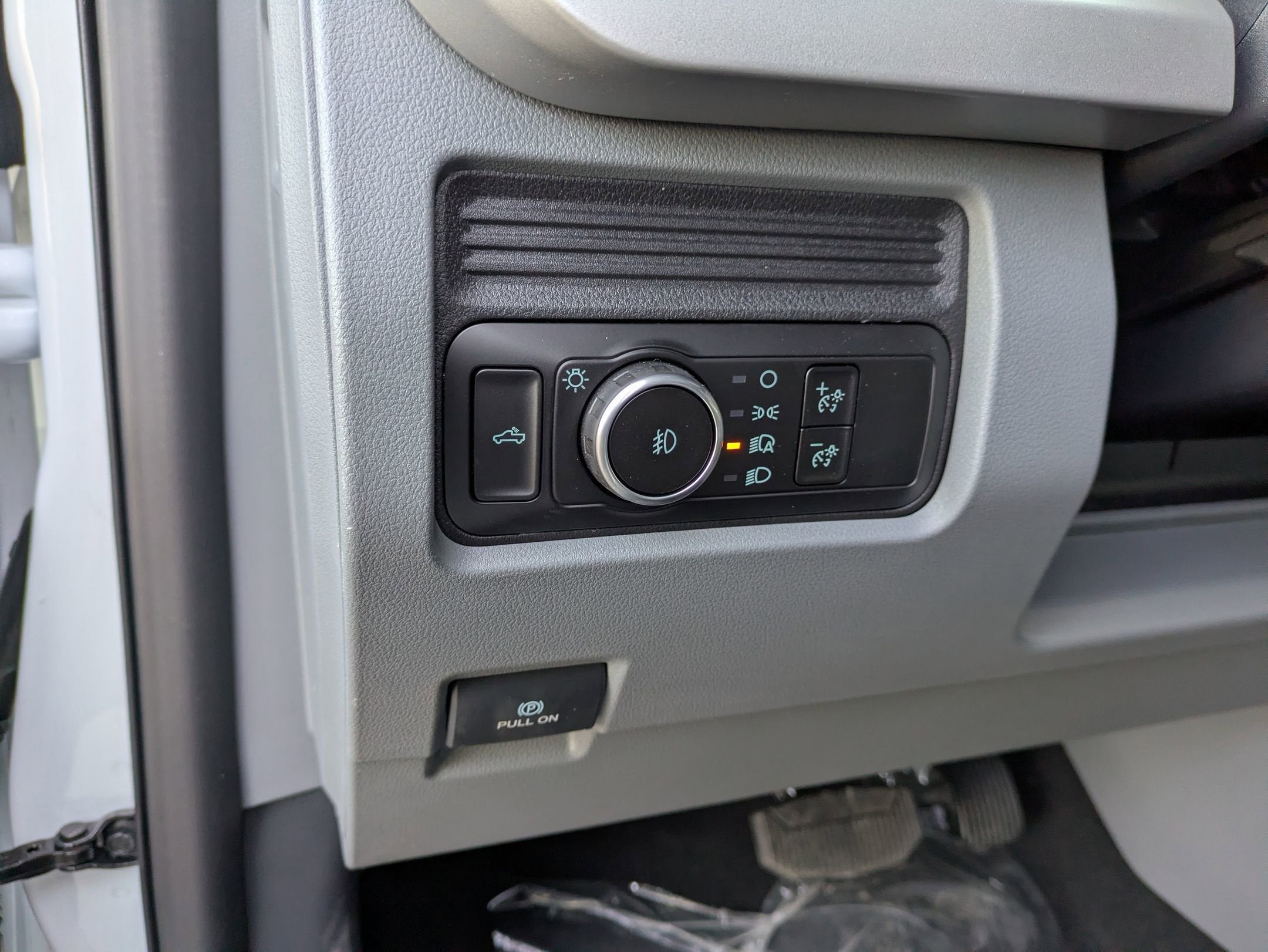 2026 Ford Super Duty F-450 DRW XLT