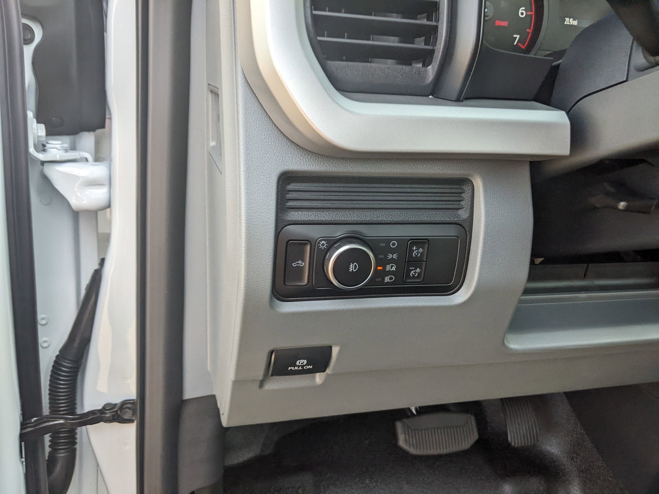 2025 Ford Super Duty F-250 SRW XL