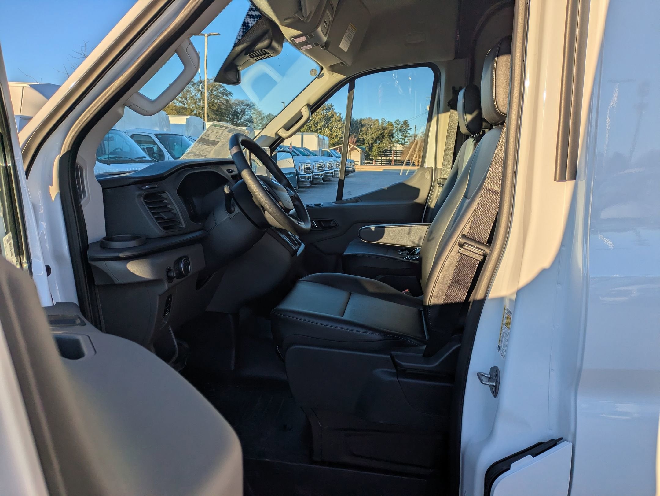 2026 Ford Transit Cargo Van Base