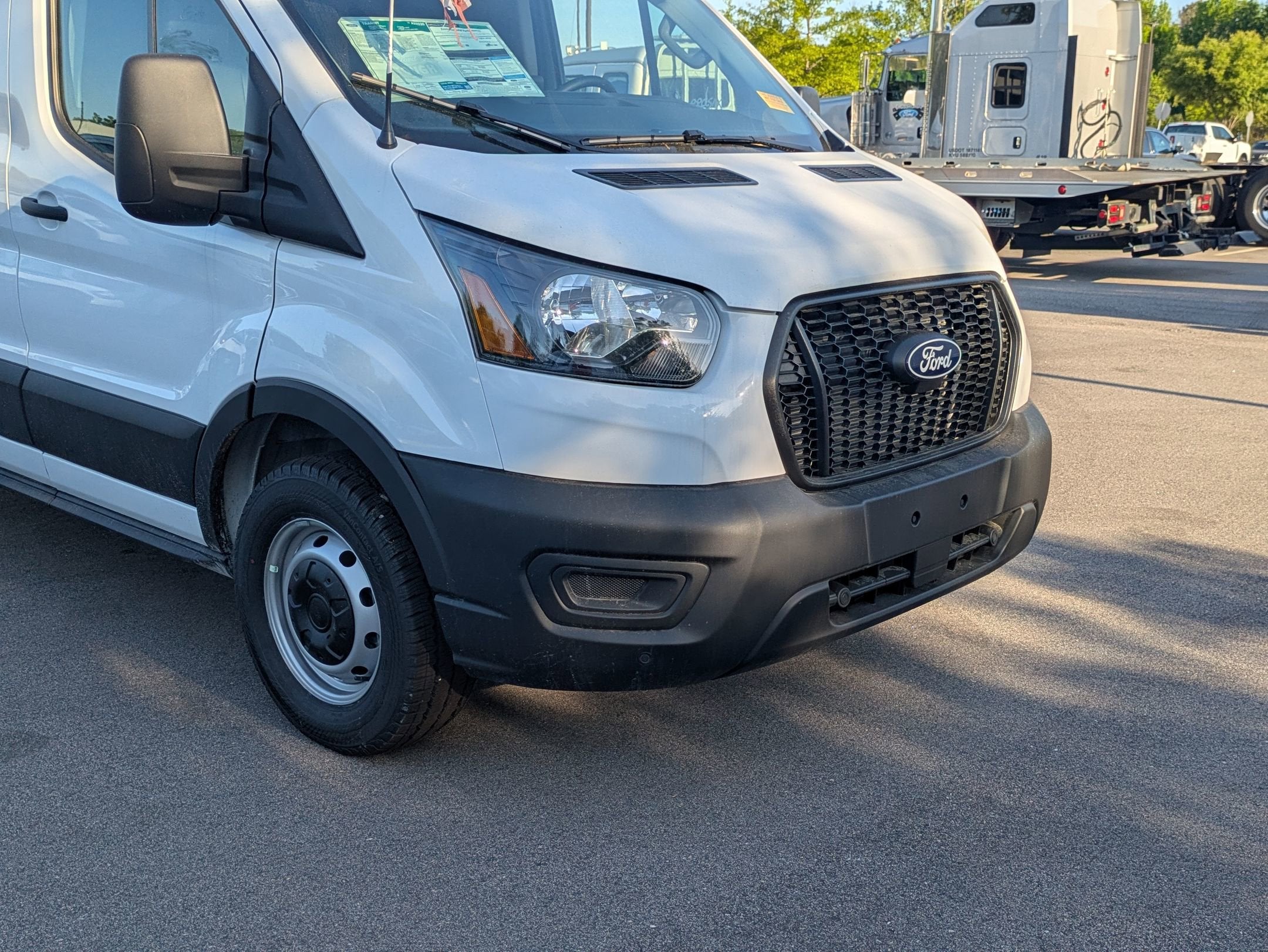 2026 Ford Transit Cargo Van Base
