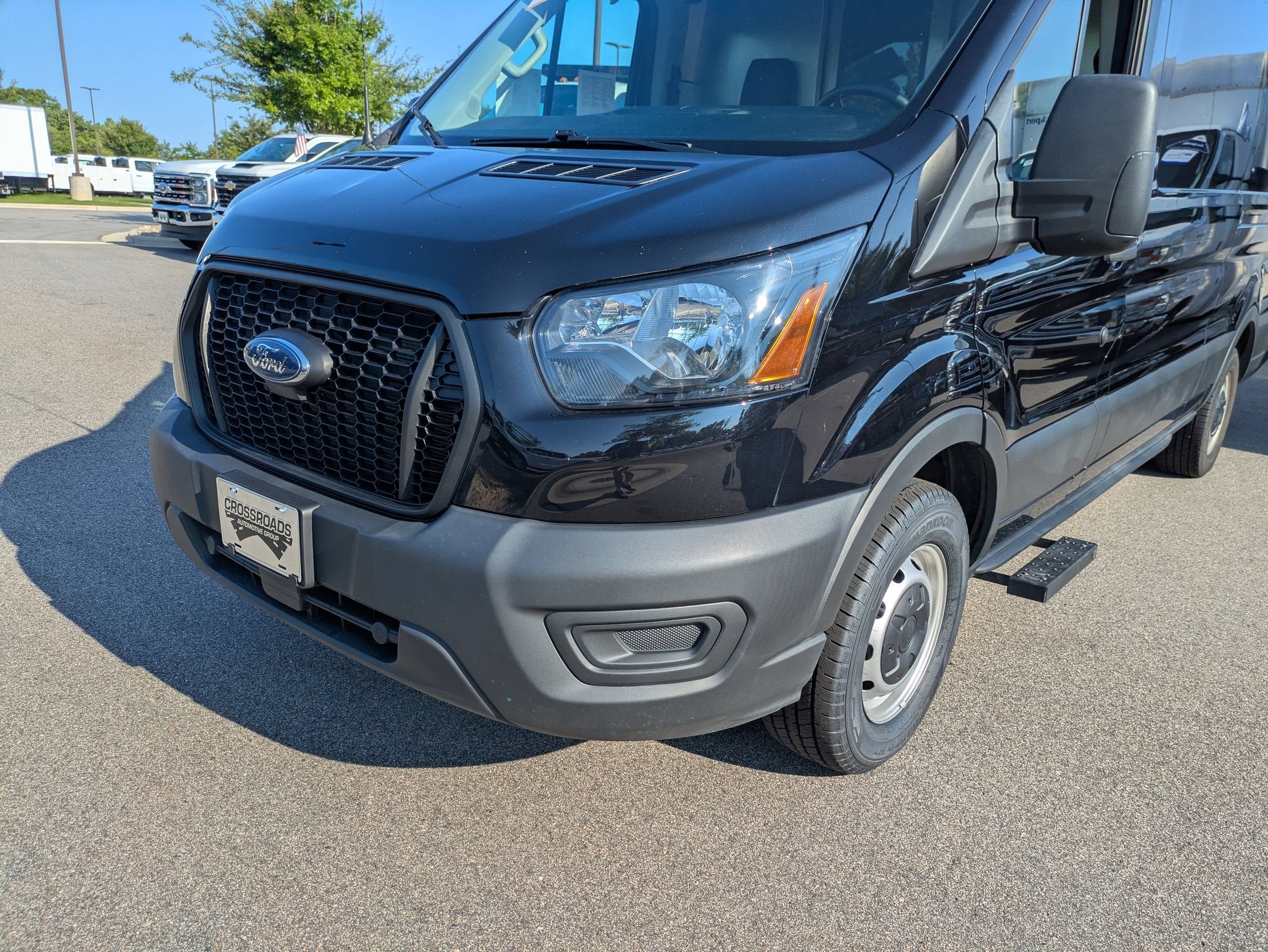2023 Ford Transit Cargo Van T-250 148" EL Hi Rf 9070 GVWR RWD