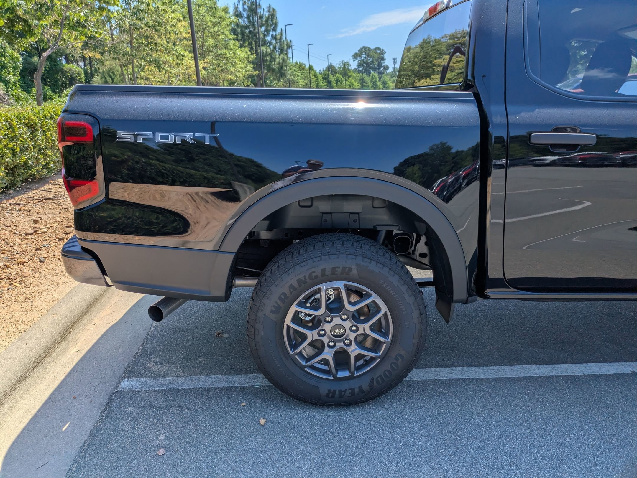 2025 Ford Ranger XLT - Crossroads Courtesy Demo