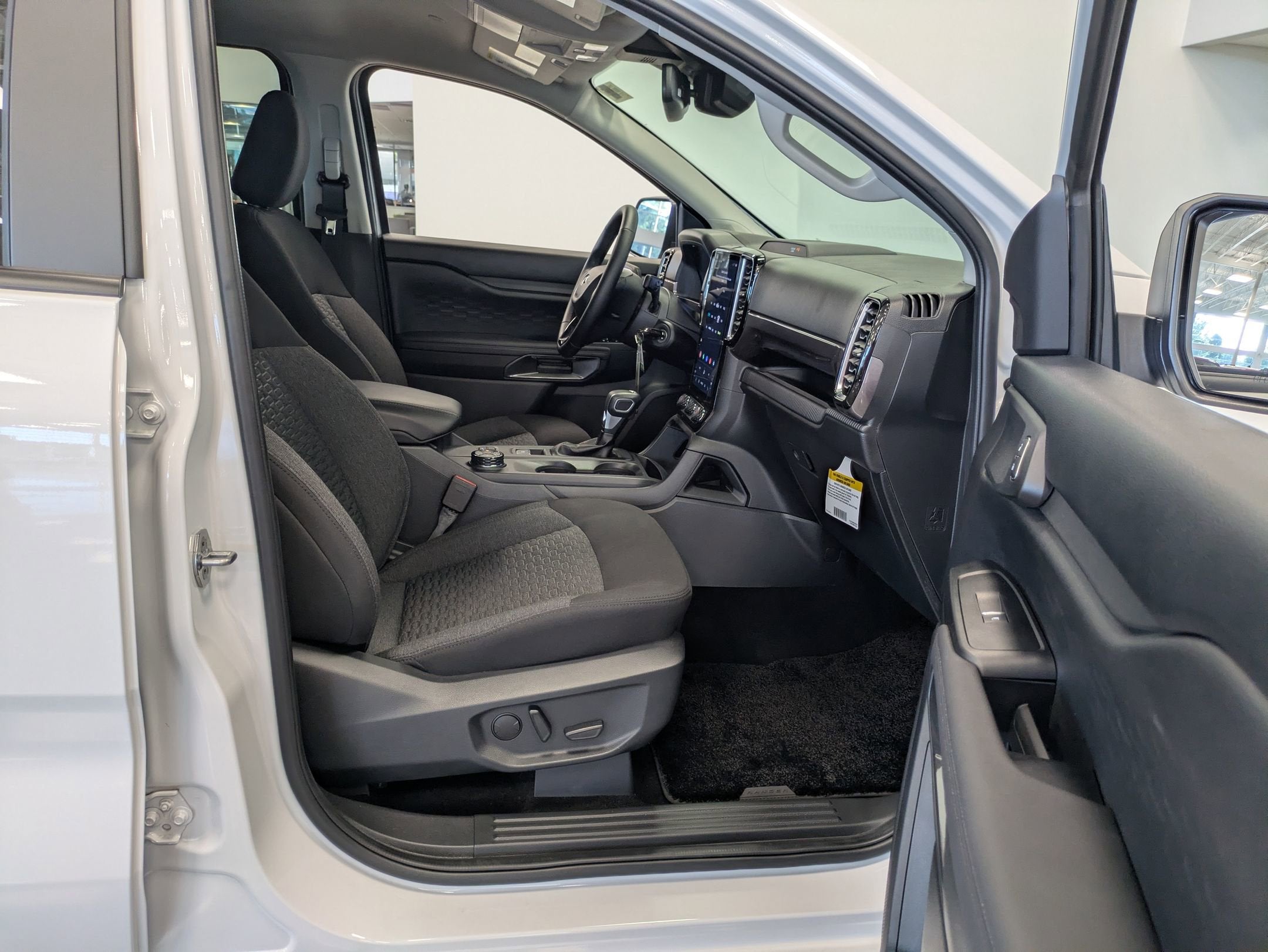 2025 Ford Ranger XLT - Crossroads Courtesy Demo