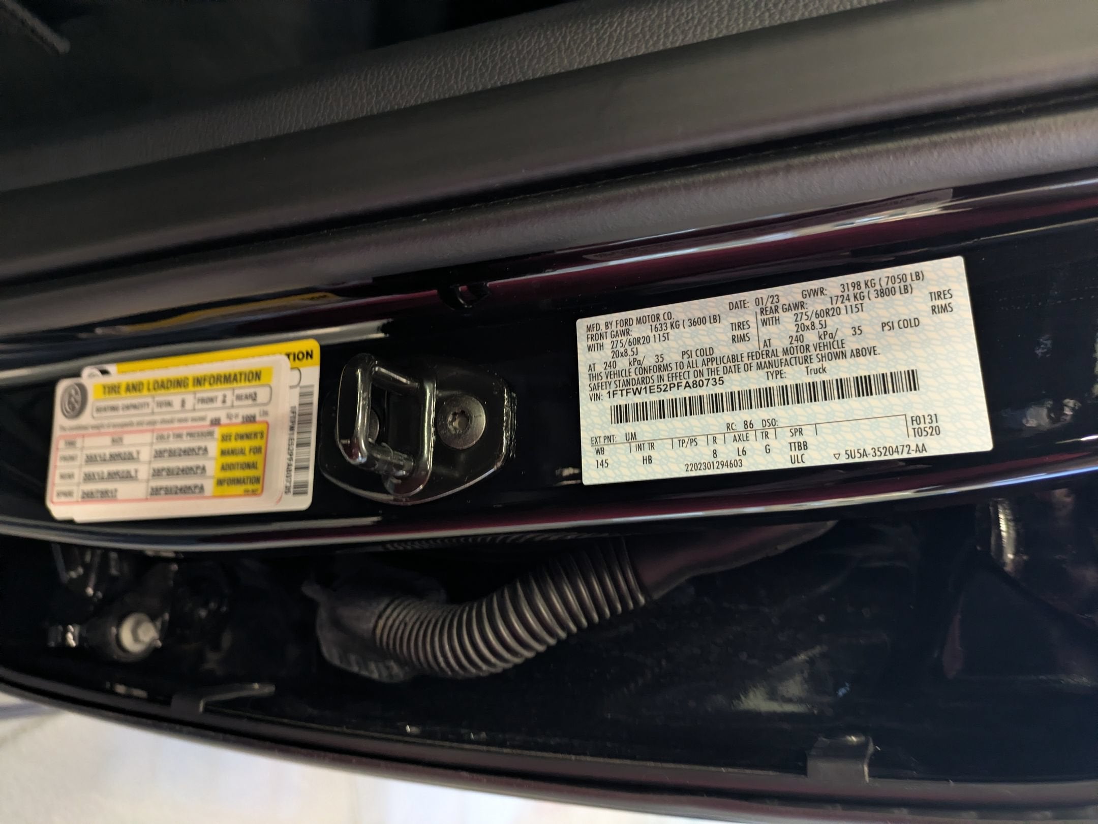 2023 Ford F-150 LARIAT