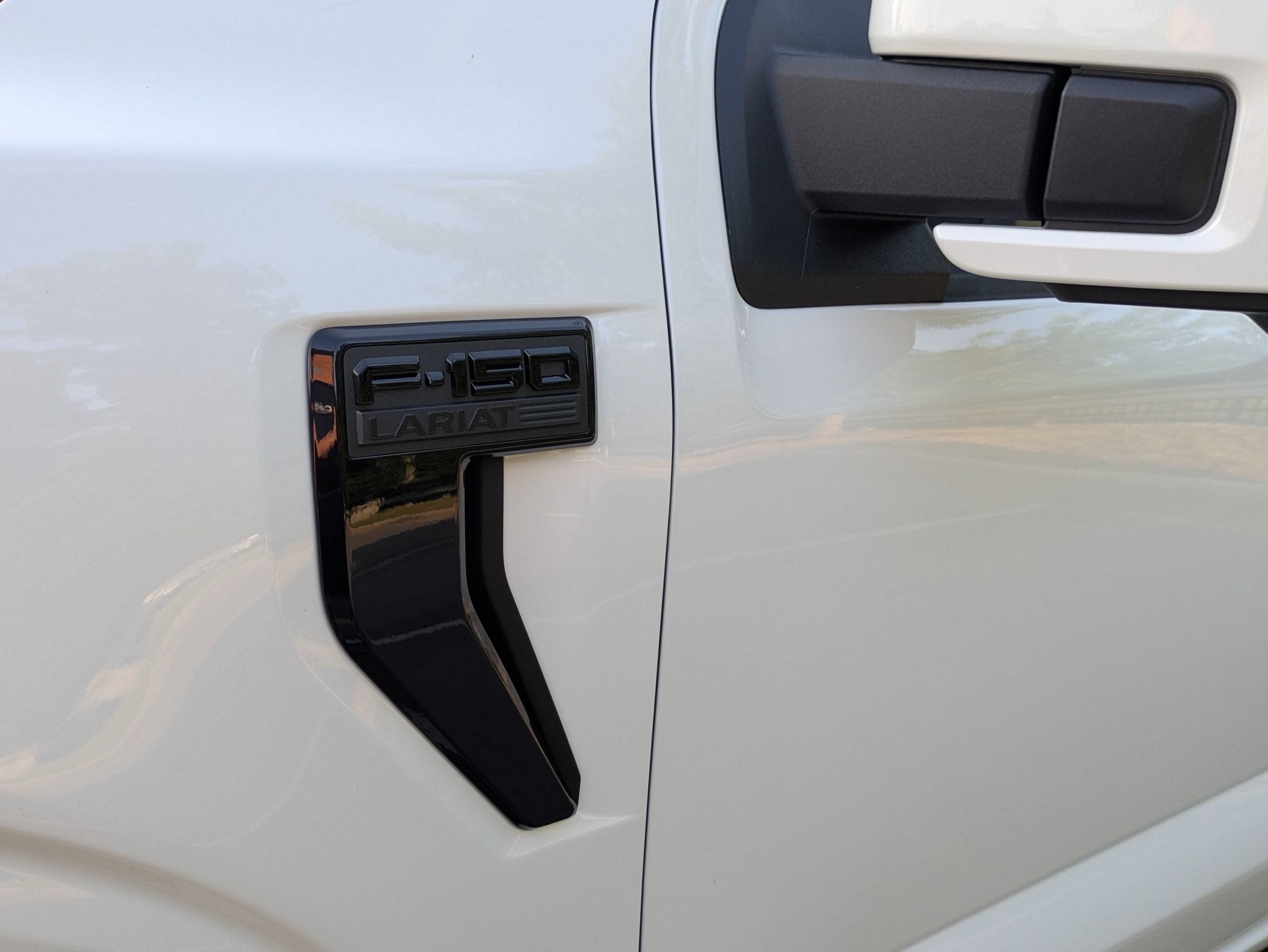 2026 Ford F-150 LARIAT - Crossroads Courtesy Demo