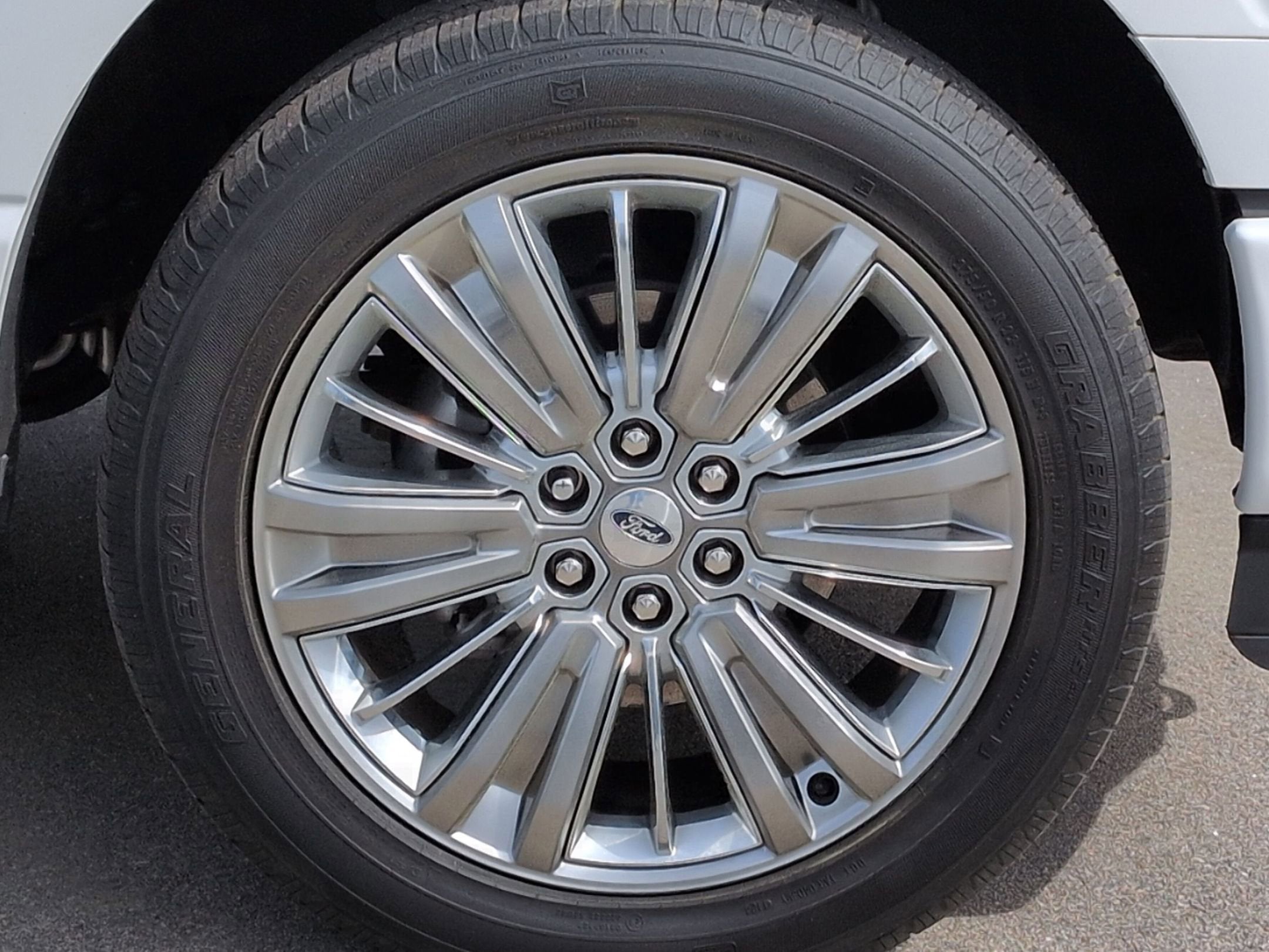 2024 Ford F-150 Platinum