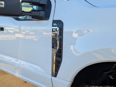 2026 Ford Super Duty F-350 SRW XL