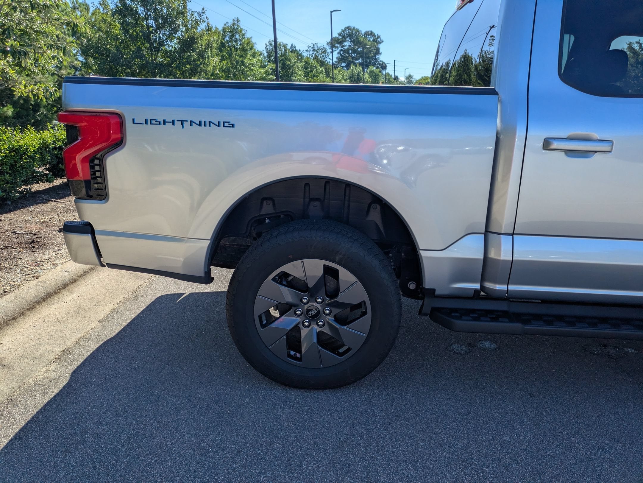 2024 Ford F-150 Lightning Flash