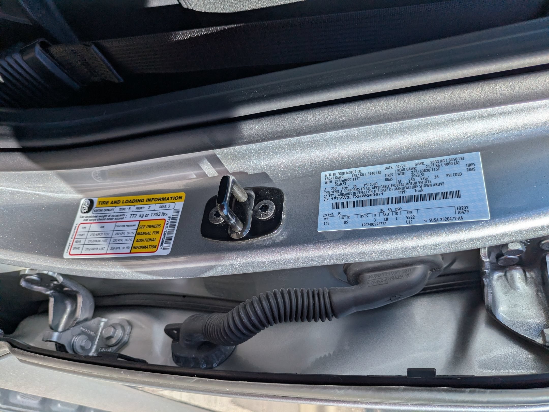 2024 Ford F-150 Lightning Flash