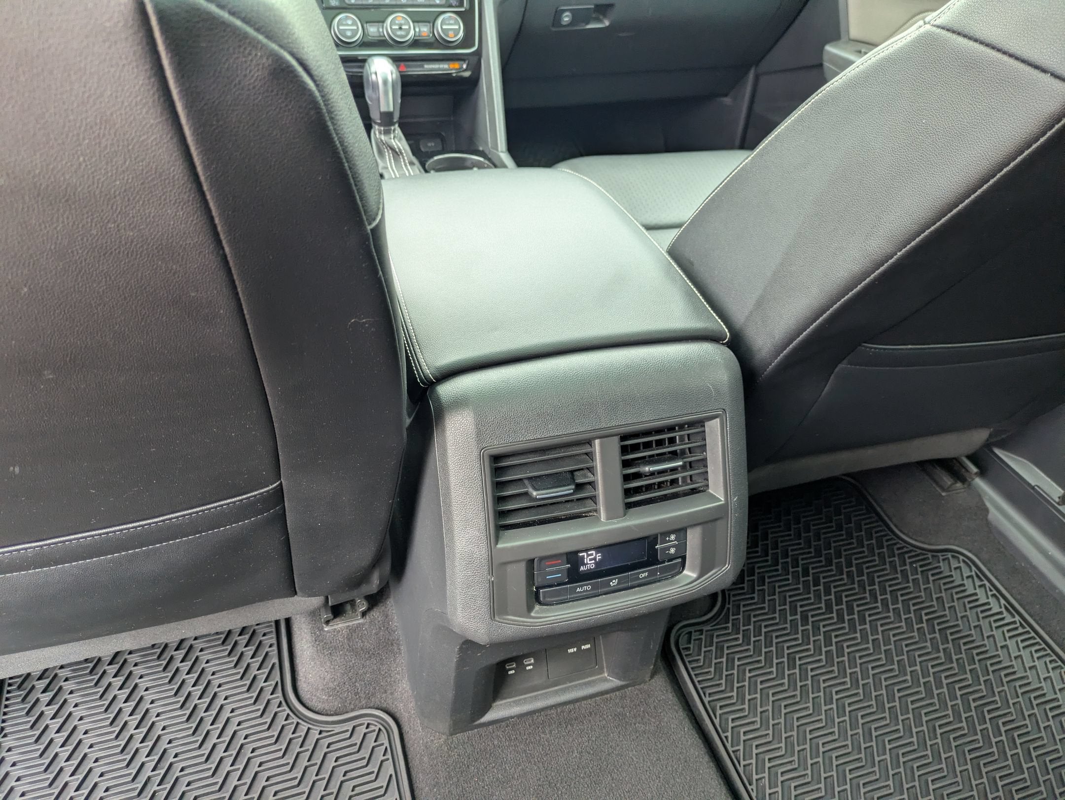 2022 Volkswagen Atlas 3.6L V6 SEL R-Line