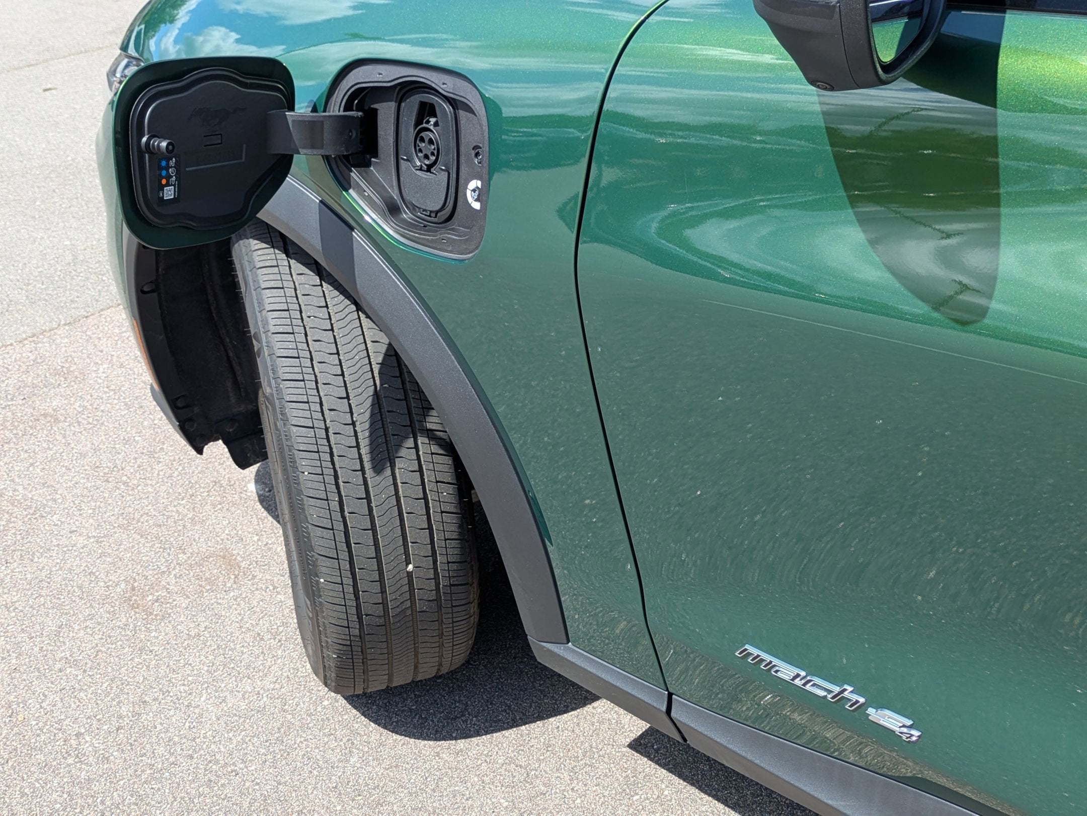 2025 Ford Mustang Mach-E Select